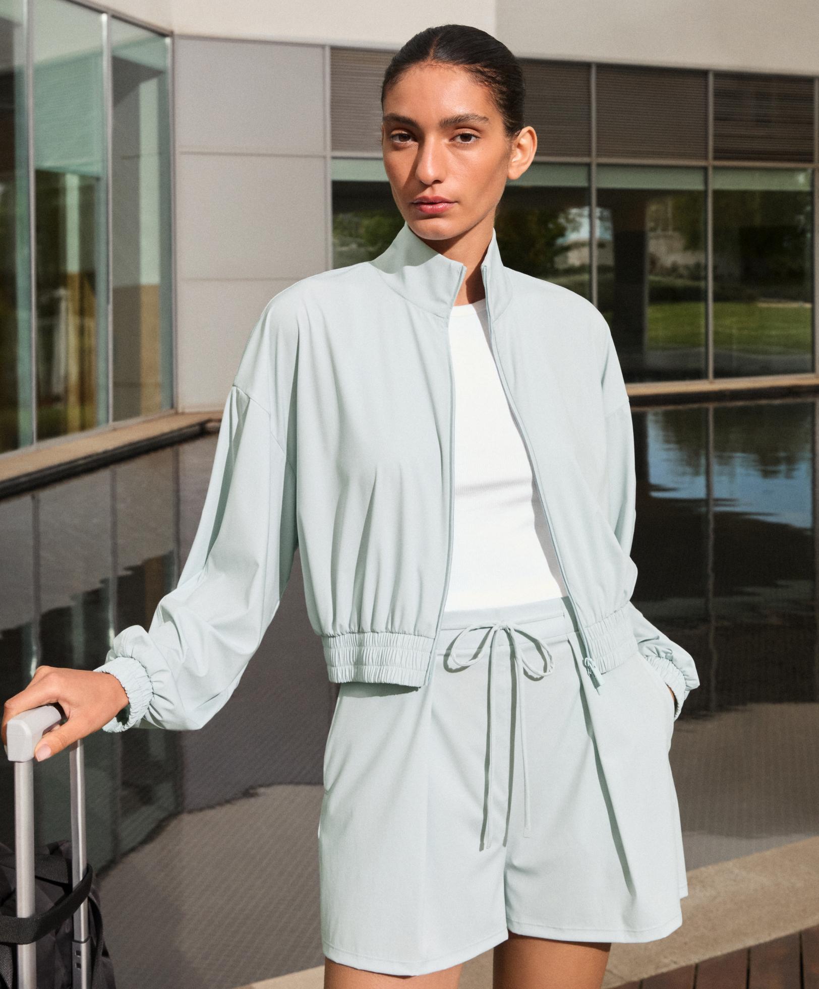 Light Touch Jacke aus kühlendem Stoff