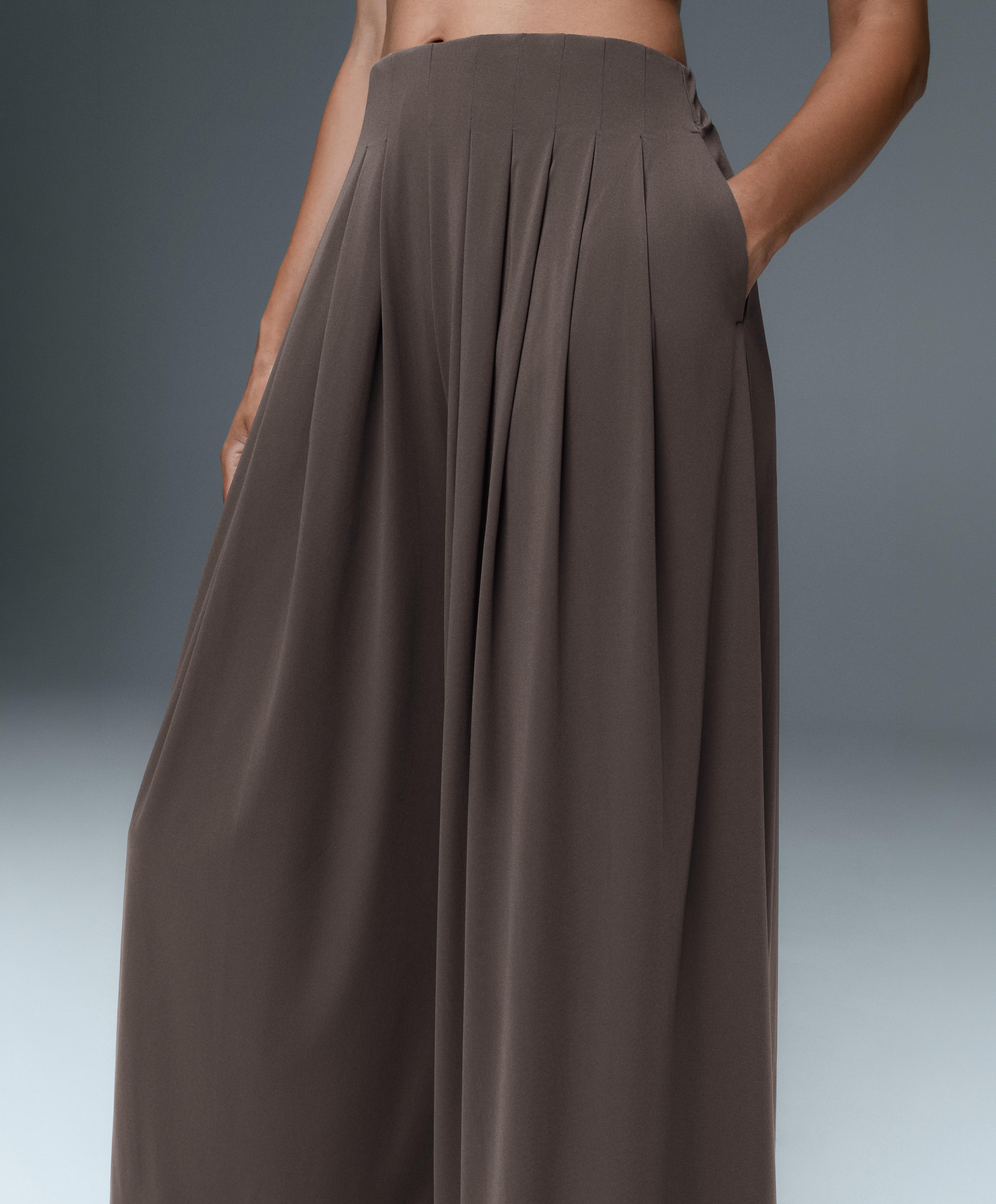 Light Touch wide-leg pleated trousers — BROWN-KHAKI