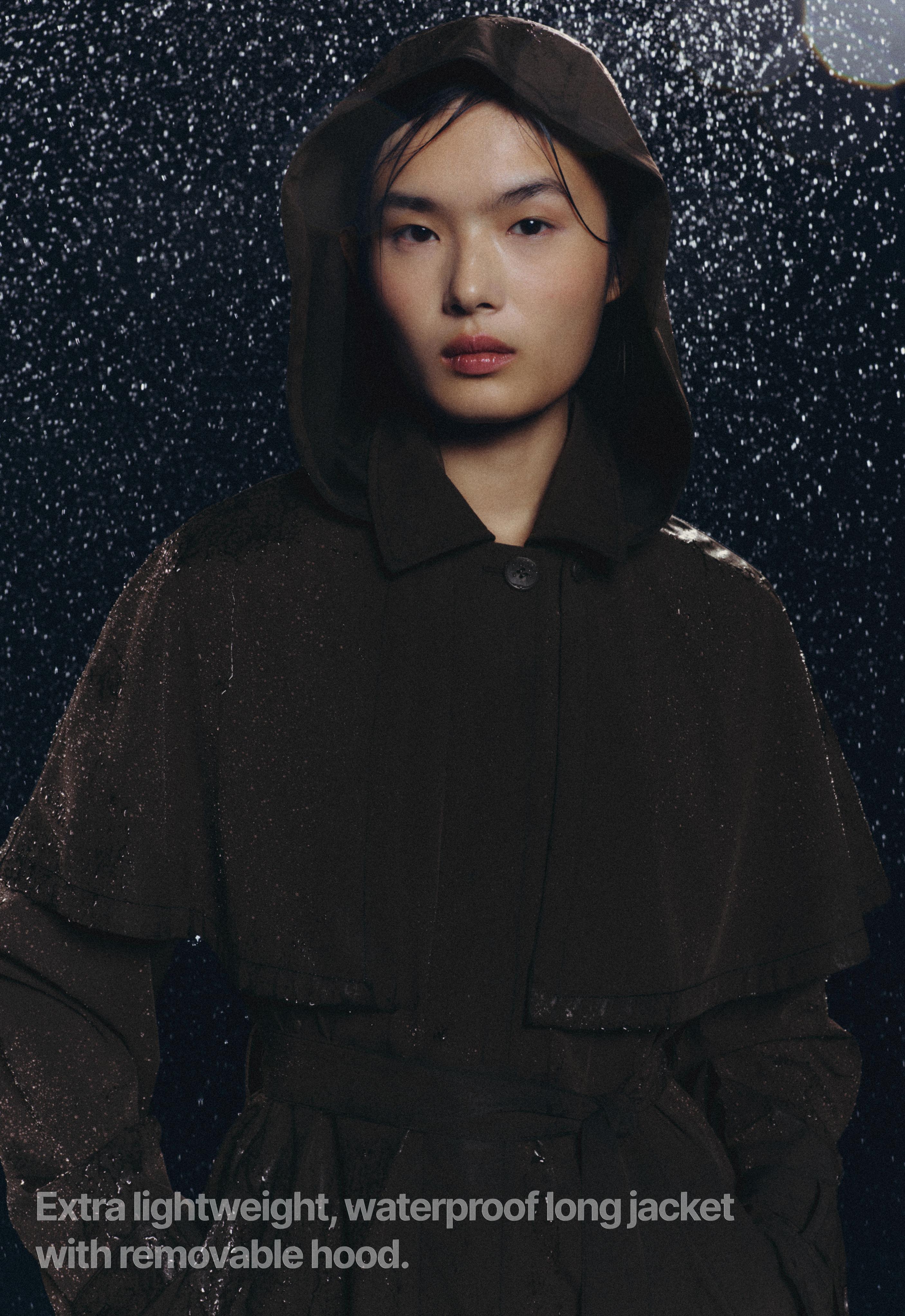 Long extra lightweight 10k waterproof cape jacket