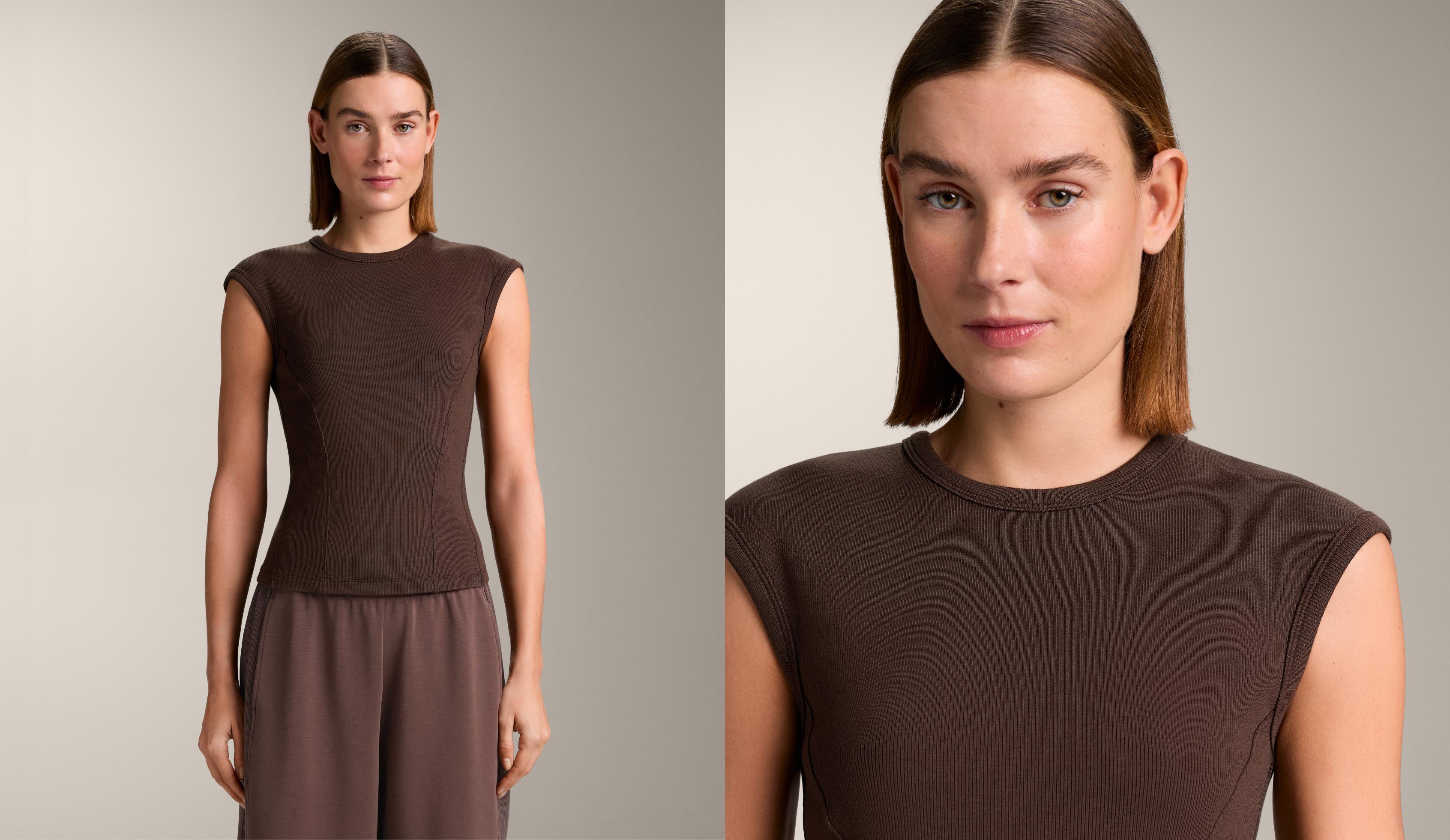 Short-sleeved rib top with cotton and modal — BROWN