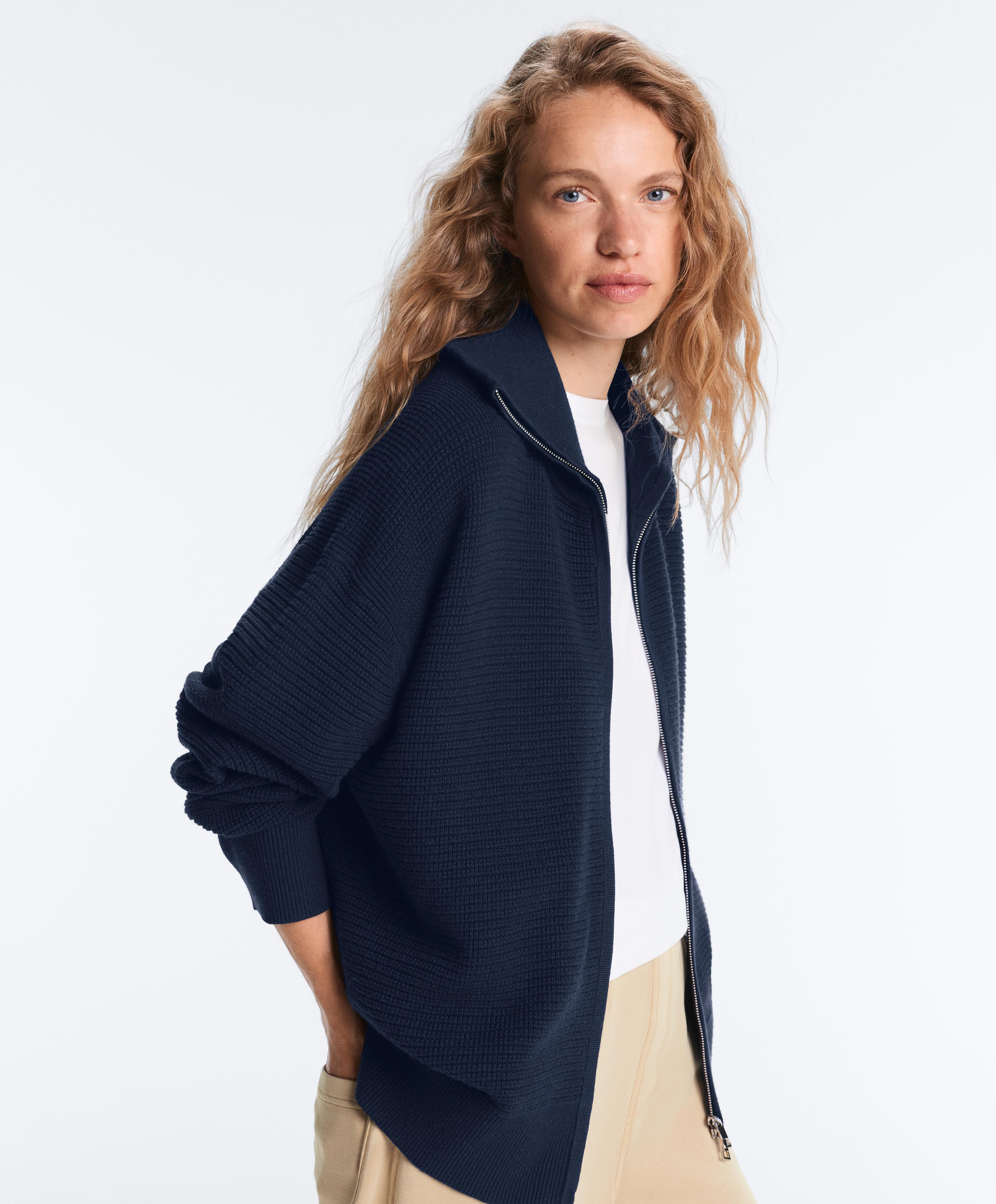 High neck knit jacket — NAVY BLUE