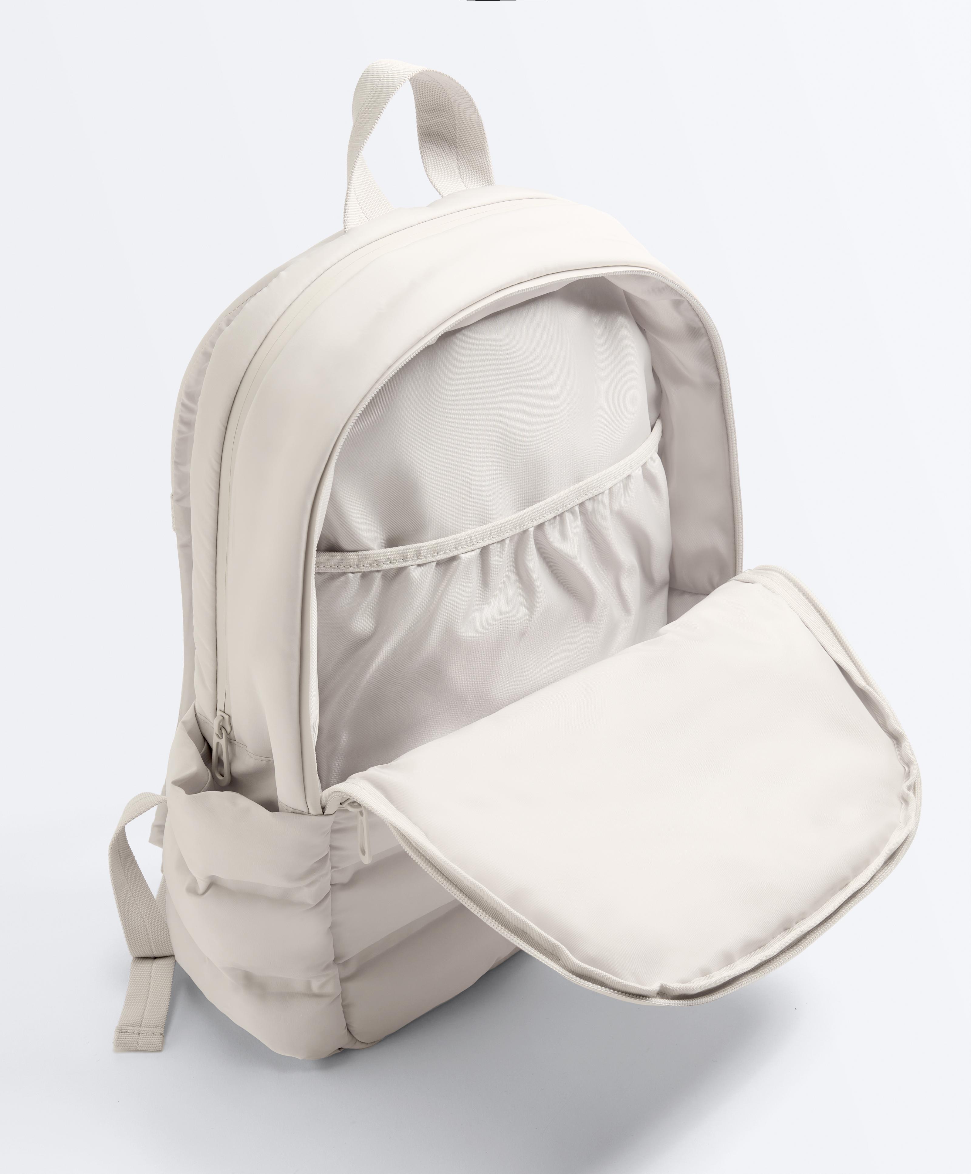 Padded backpack — ECRU