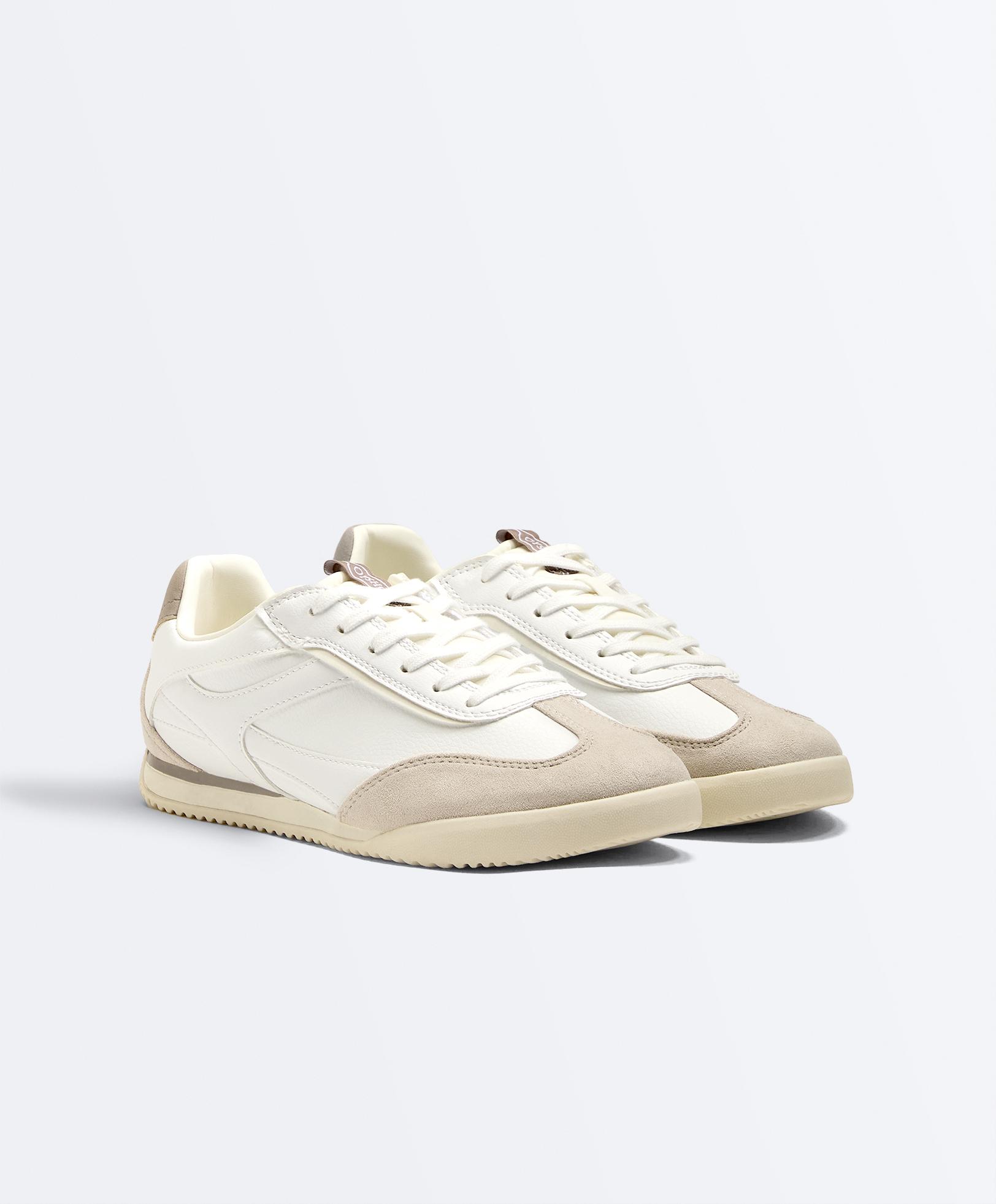 Кроссовки в ретростиле