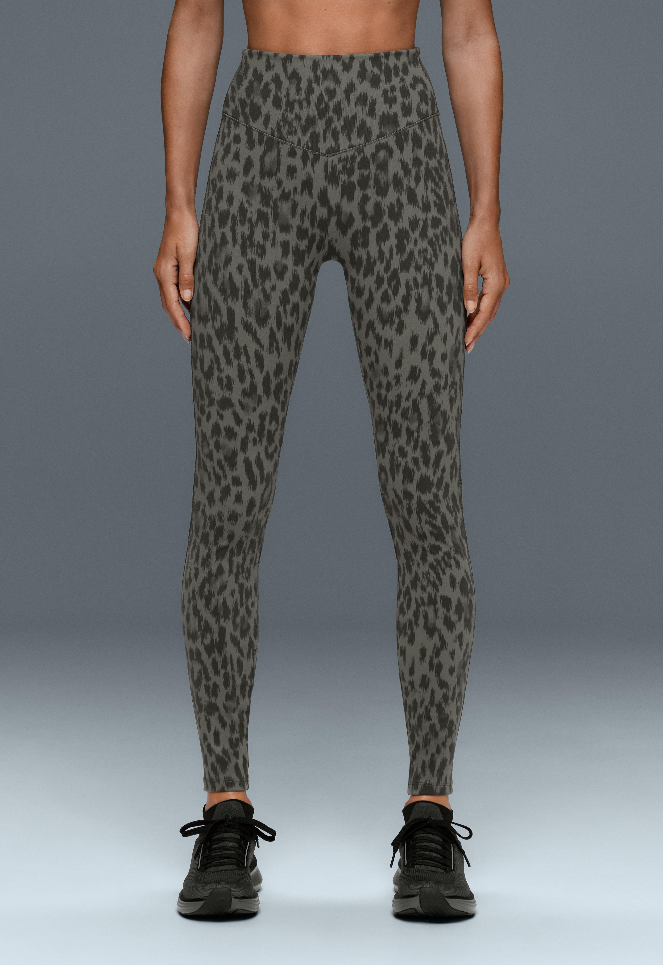 Evermove high-rise leopard ankle-length leggings