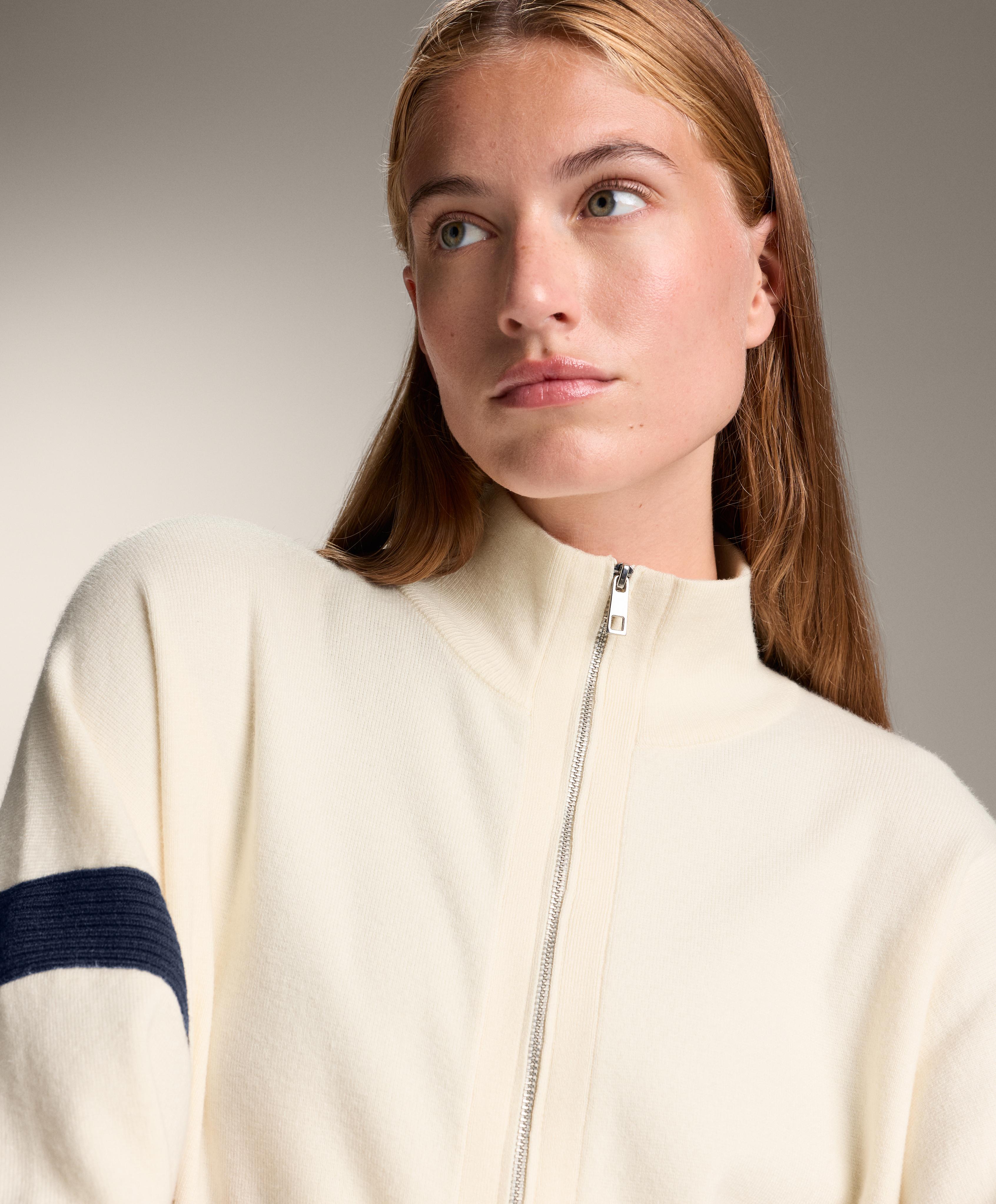 Contrast sleeve knit jacket - Sale Contrast sleeve knit jacket - Sale