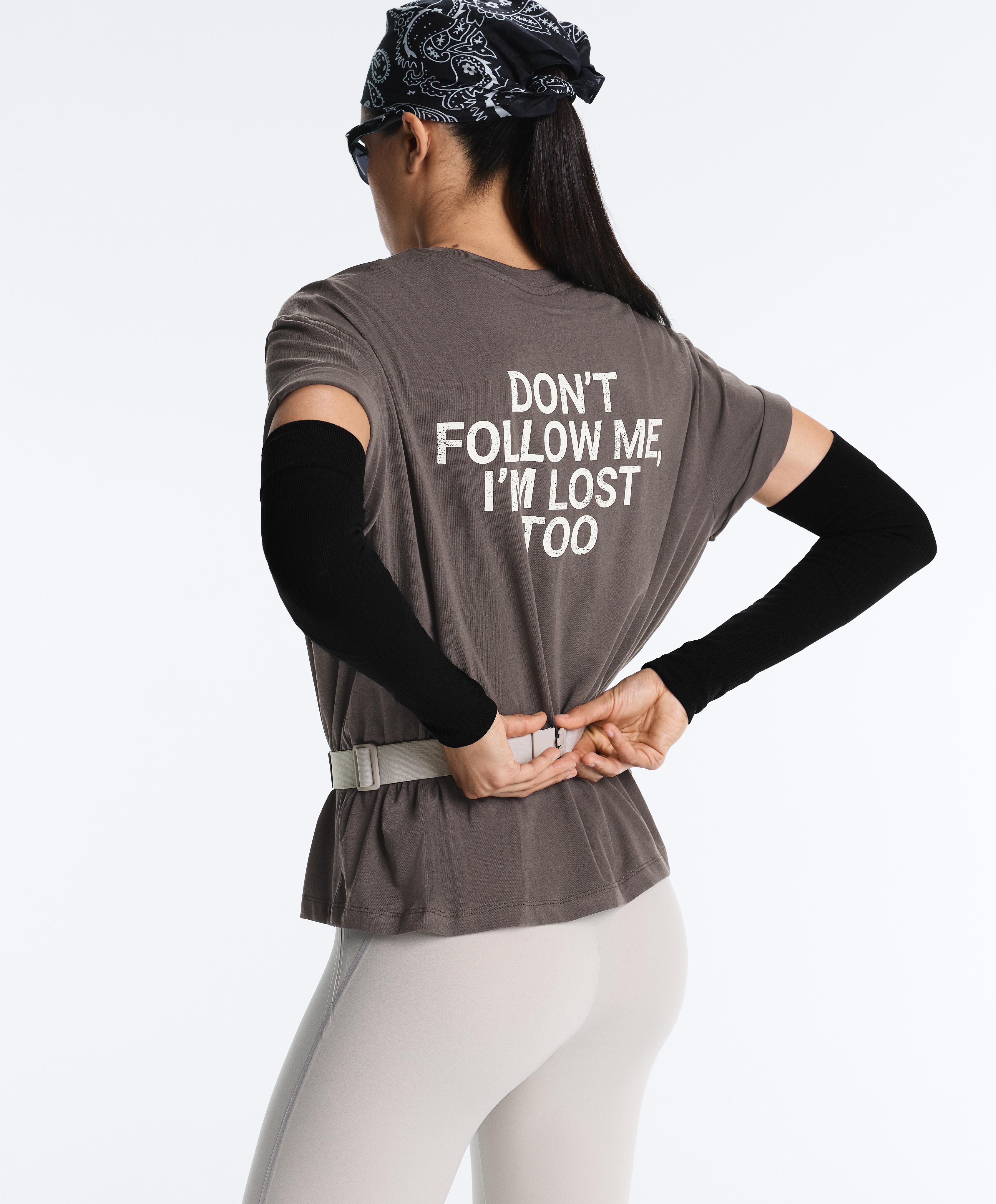 Boxy cotton blend T-shirt with slogan — CHARCOAL