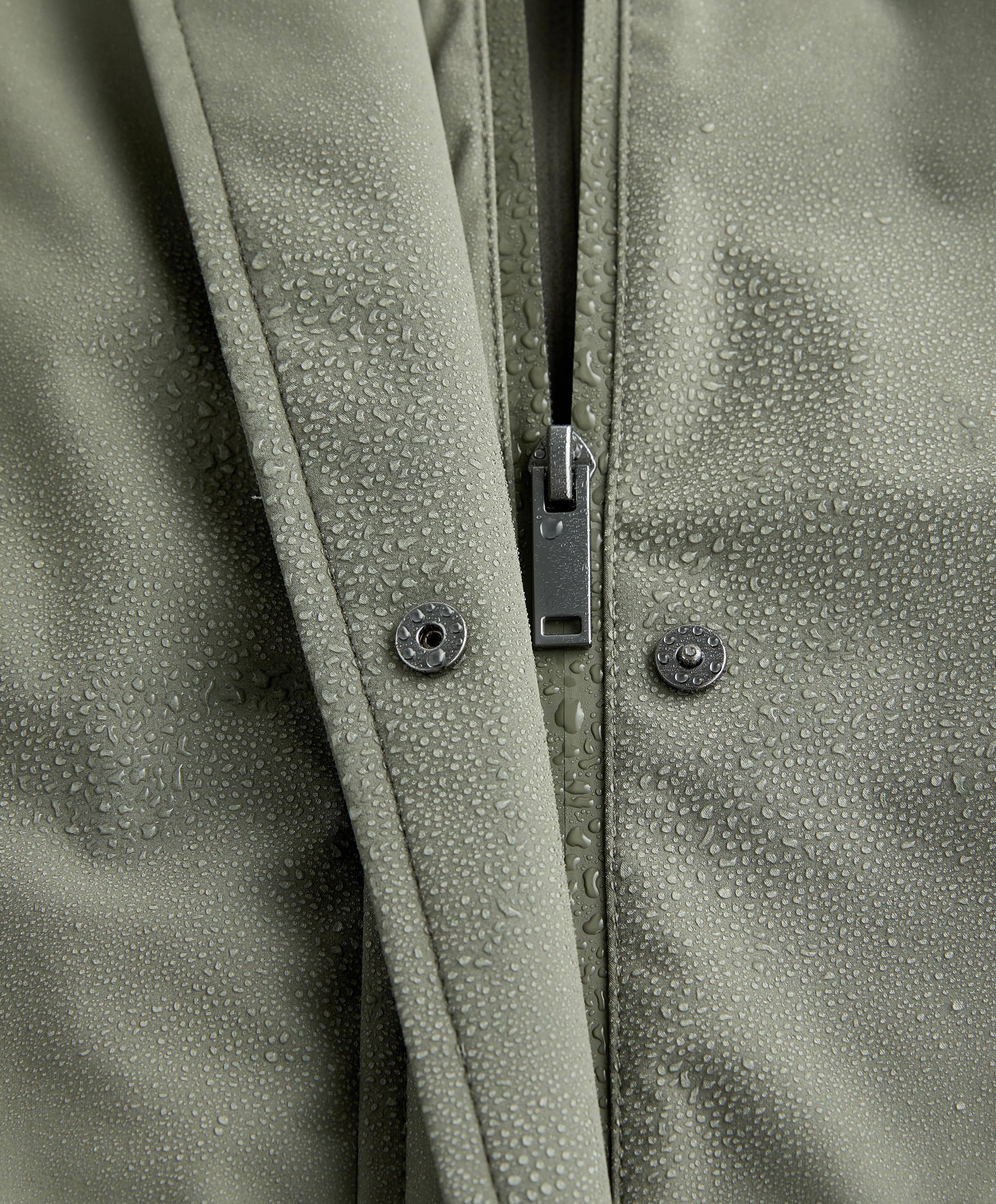 10k waterproof extra-lightweight long jacket