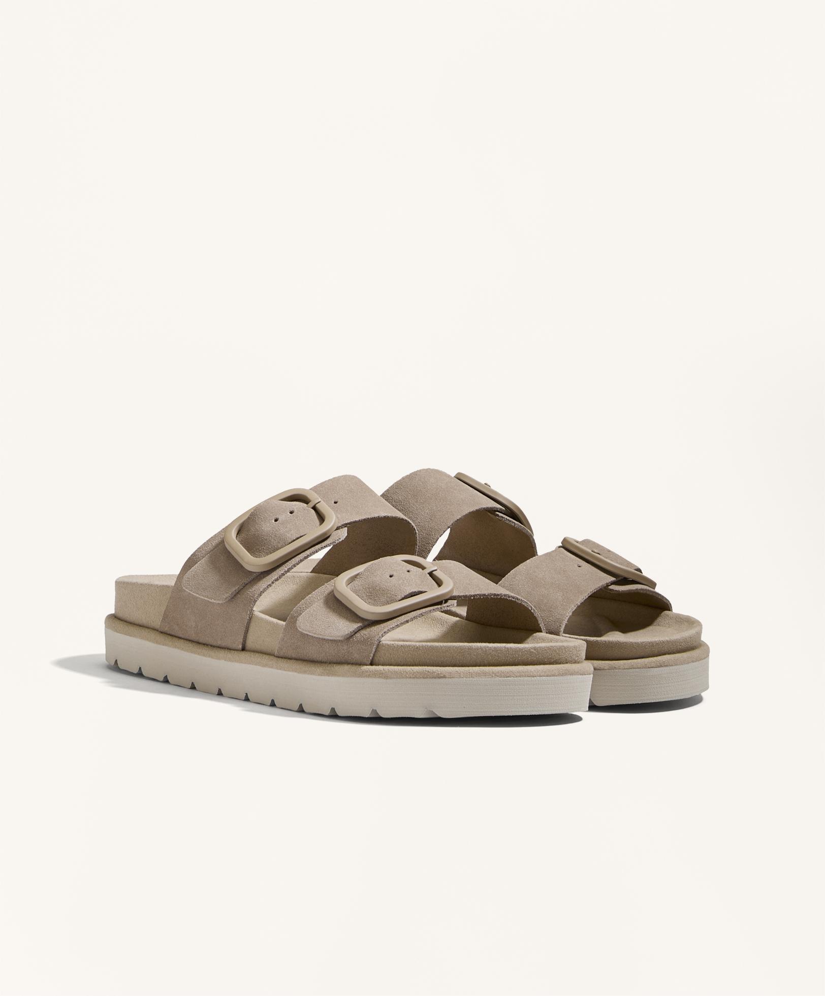 صندل بلاتفورم من الجلد المقلوب بأبازيم - تنزيلات صندل بلاتفورم من الجلد المقلوب بأبازيم - تنزيلات