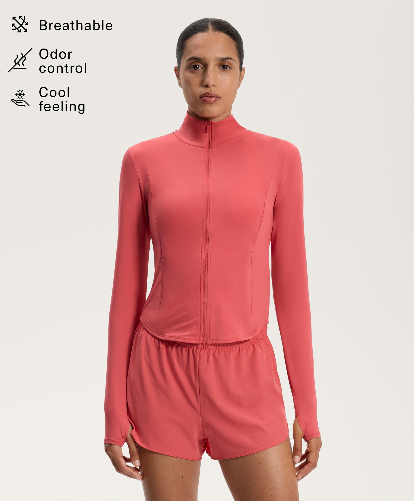 Техническо яке с хладно усещане