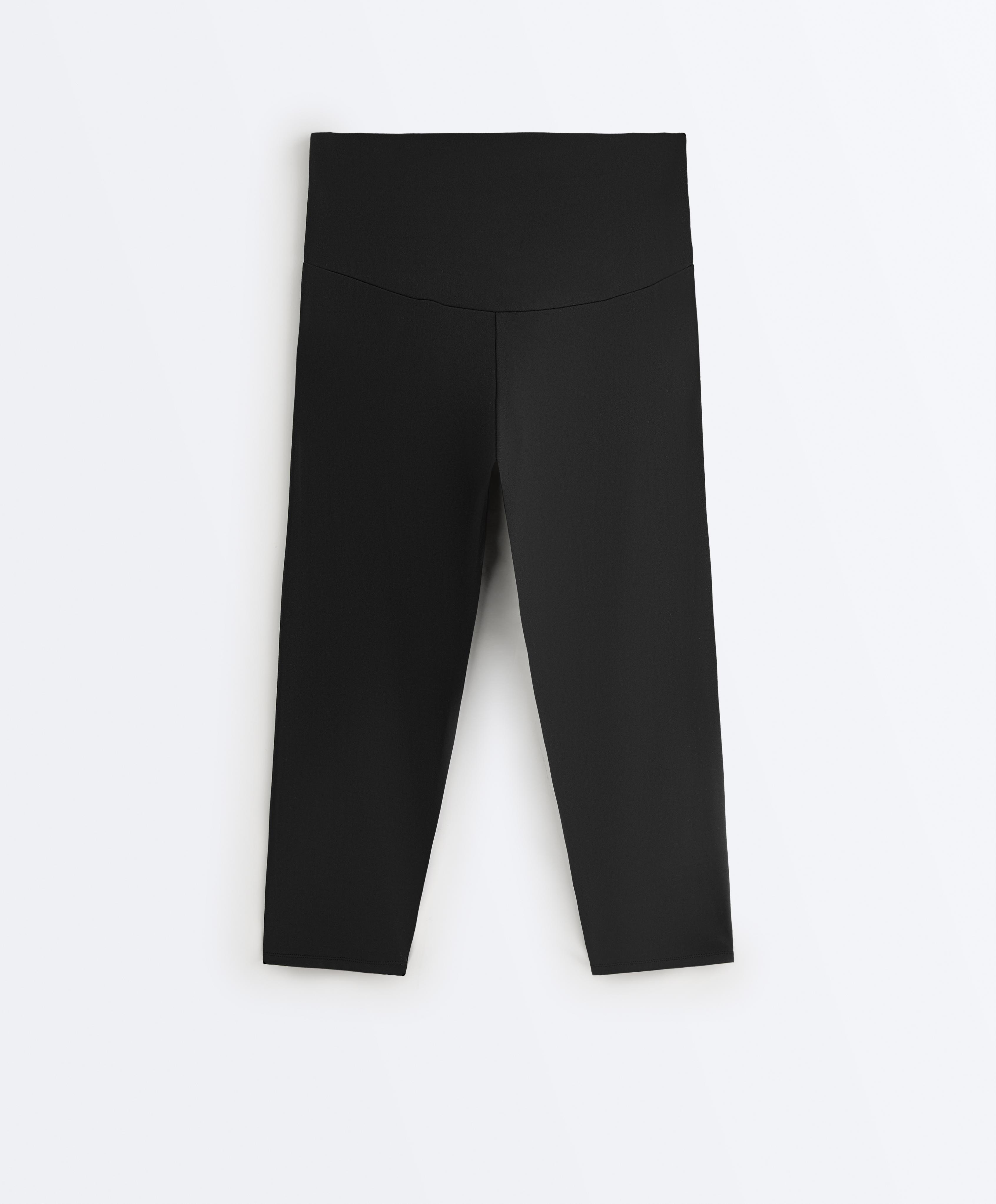 Comfortlux super-high-rise 50cm capri leggings — BLACK