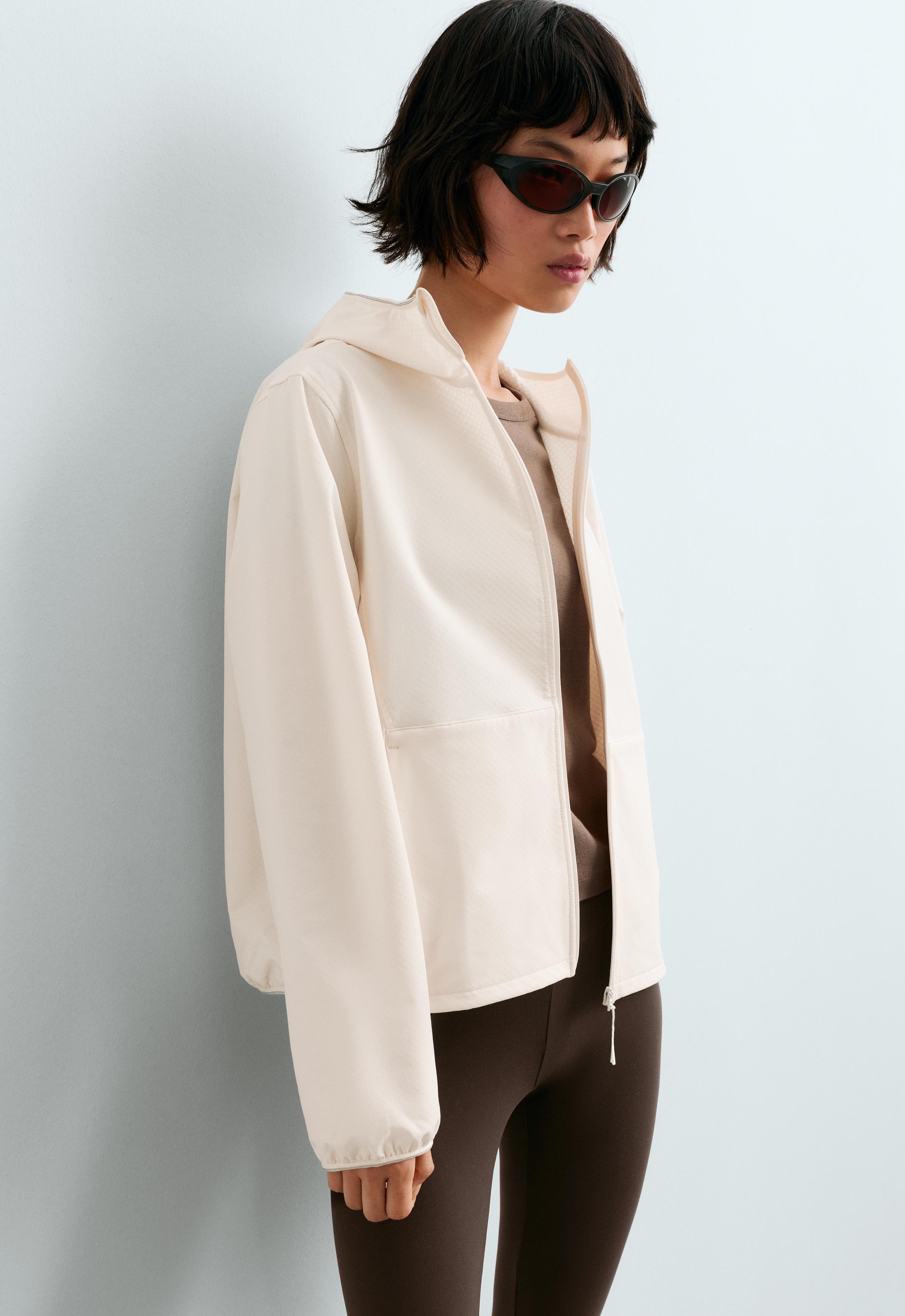 Elastische Funktionsjacke