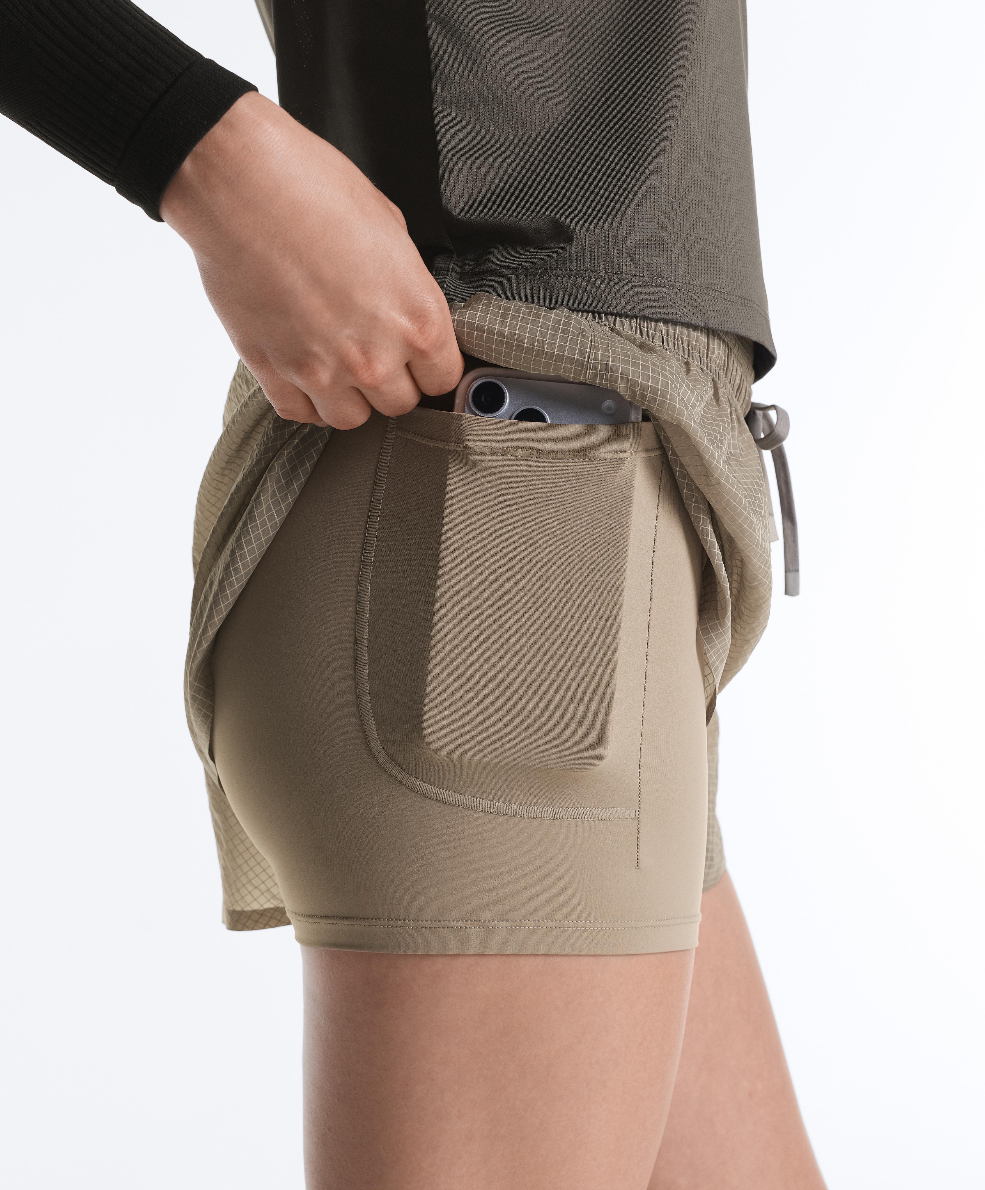 Technical 2-in-1 checked mid-rise shorts — MINK GREY
