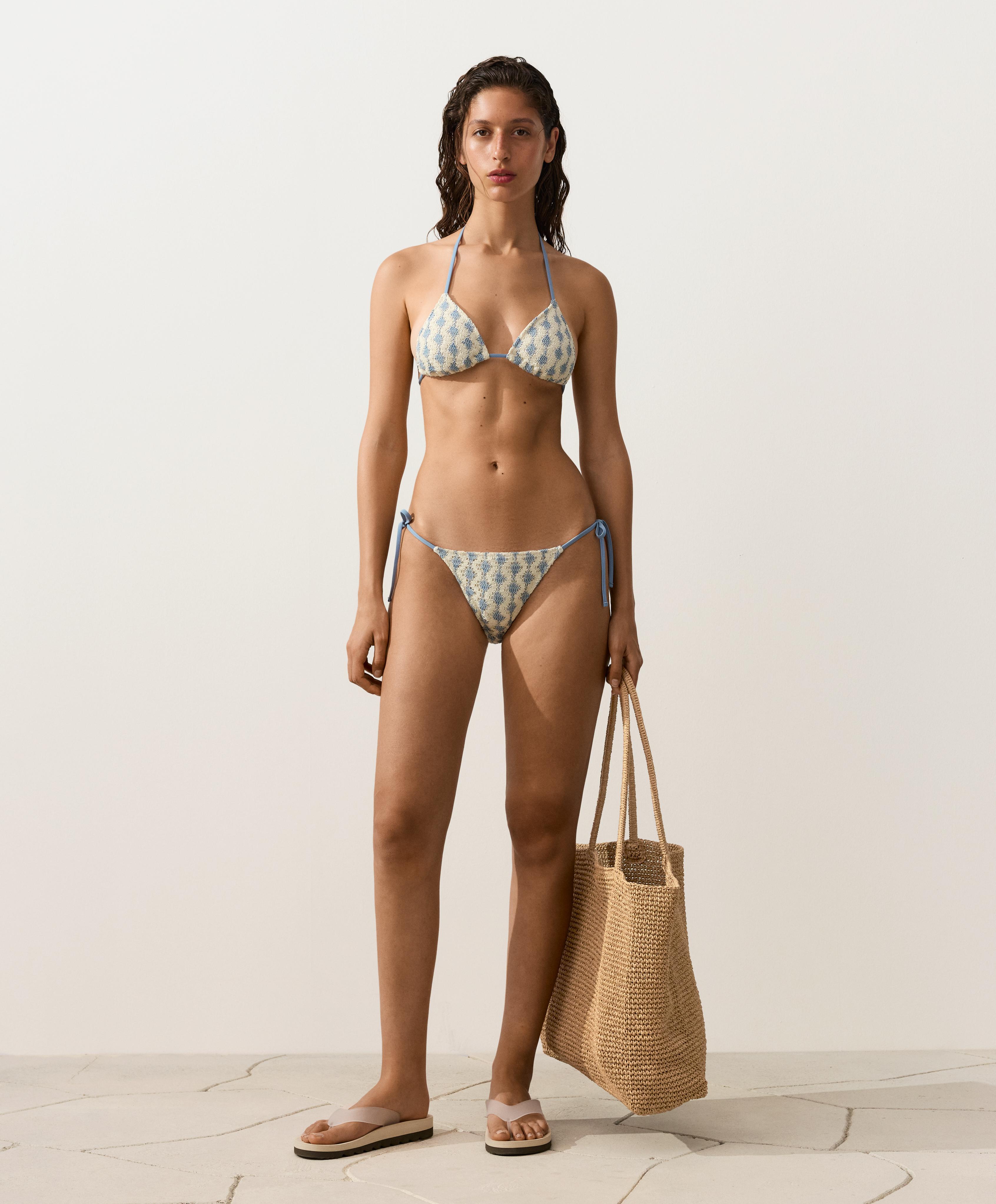 Crochet contrast wave triangle bikini — GREY-BLUE