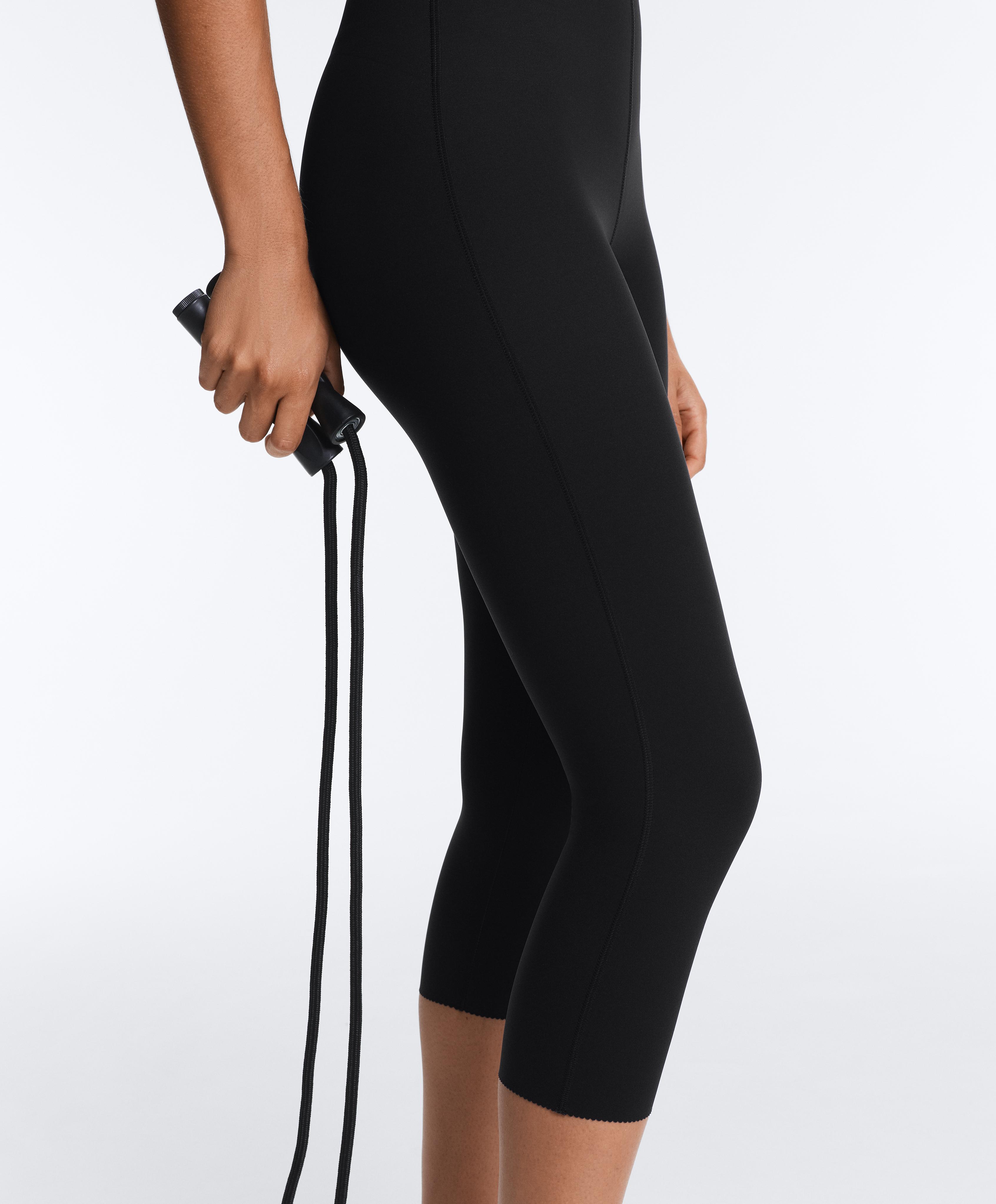 Extra Compressive core control 40cm knee-length leggings — BLACK