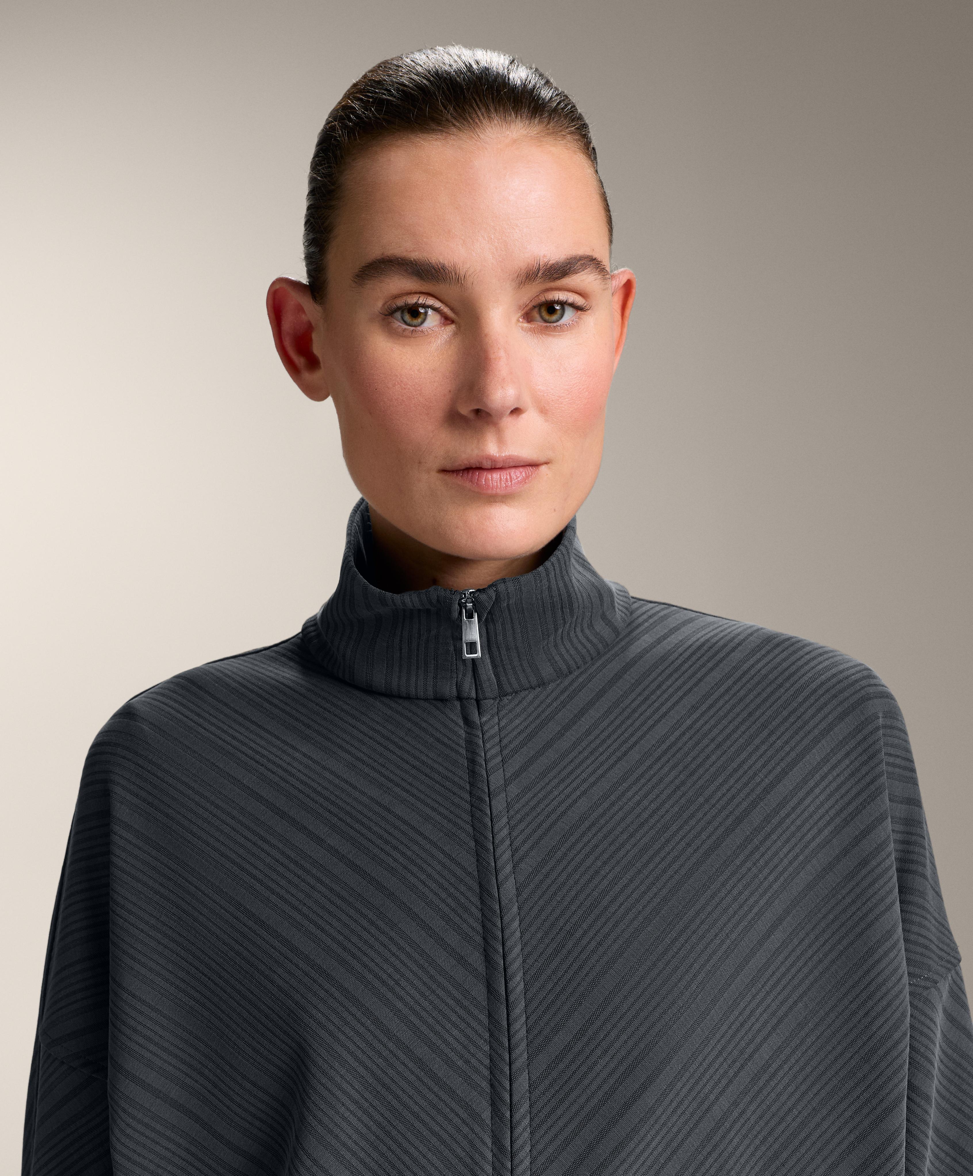 Asymmetric stripe jacket with modal Asymmetric stripe jacket with modal