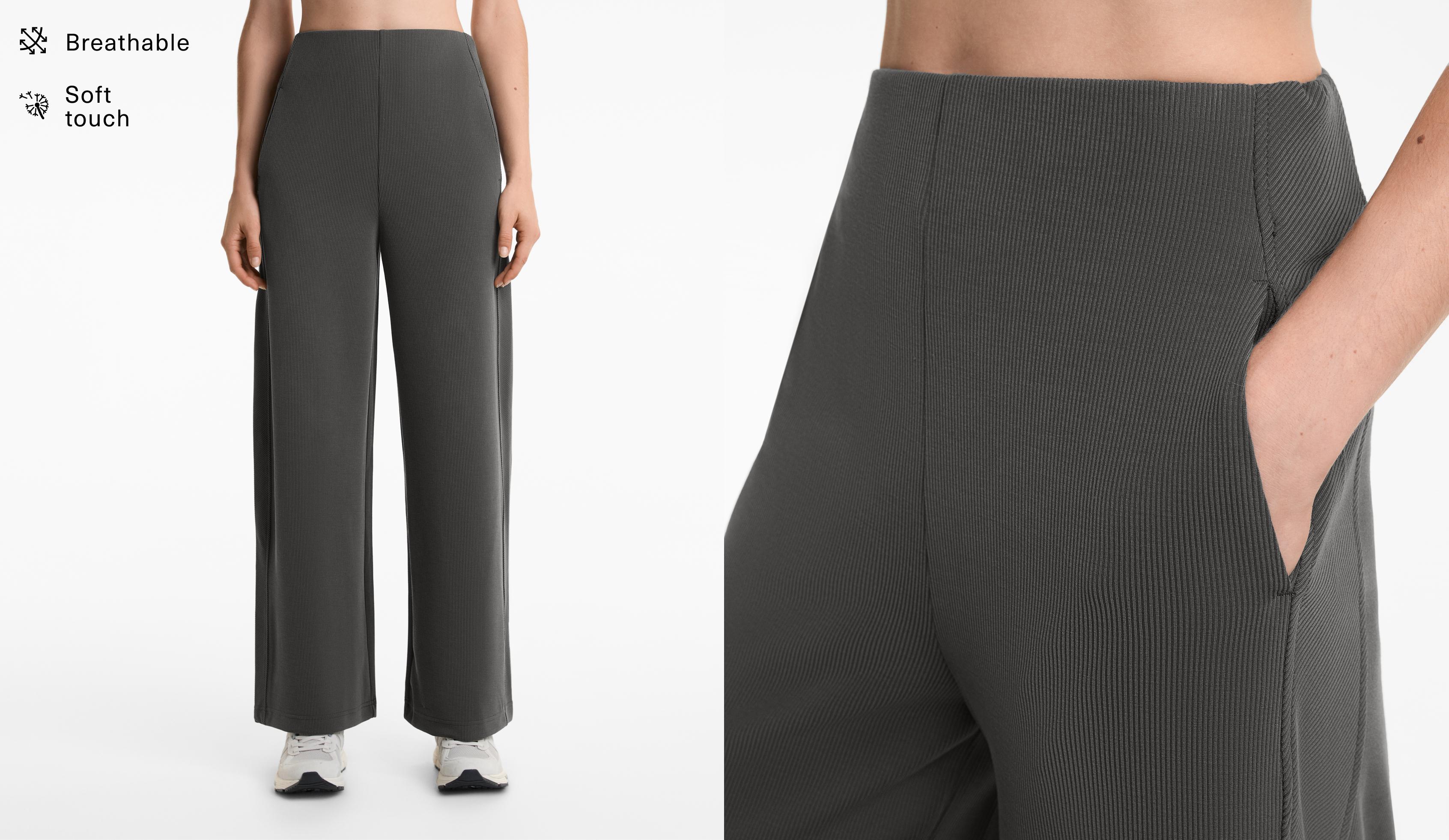 Wide-leg high-rise rib trousers with 29% modal