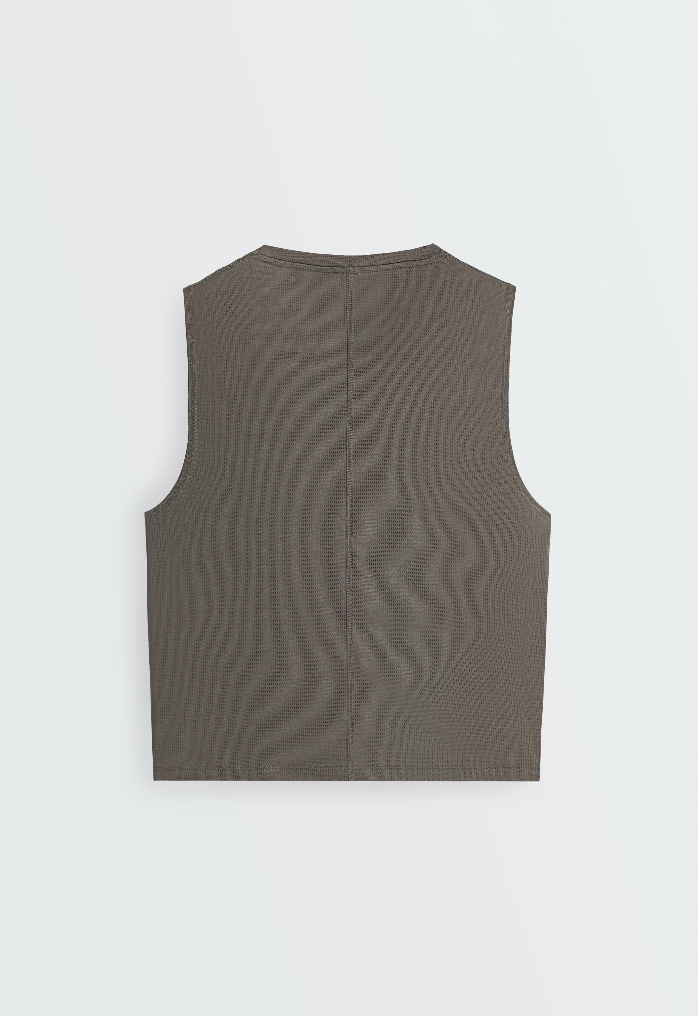 Technical sleeveless T-shirt with text — CHARCOAL GREY