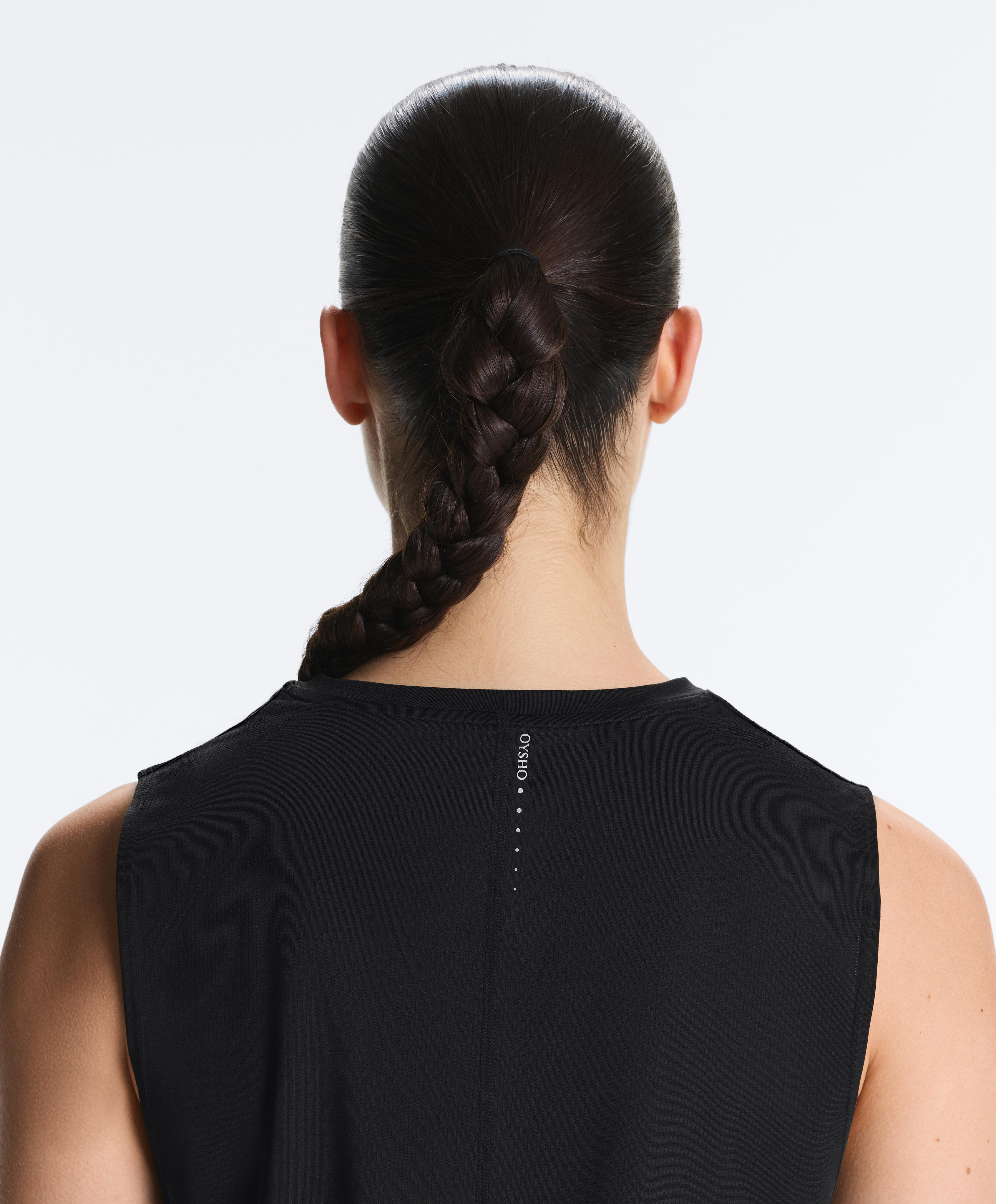 Technical sleeveless T-shirt — BLACK