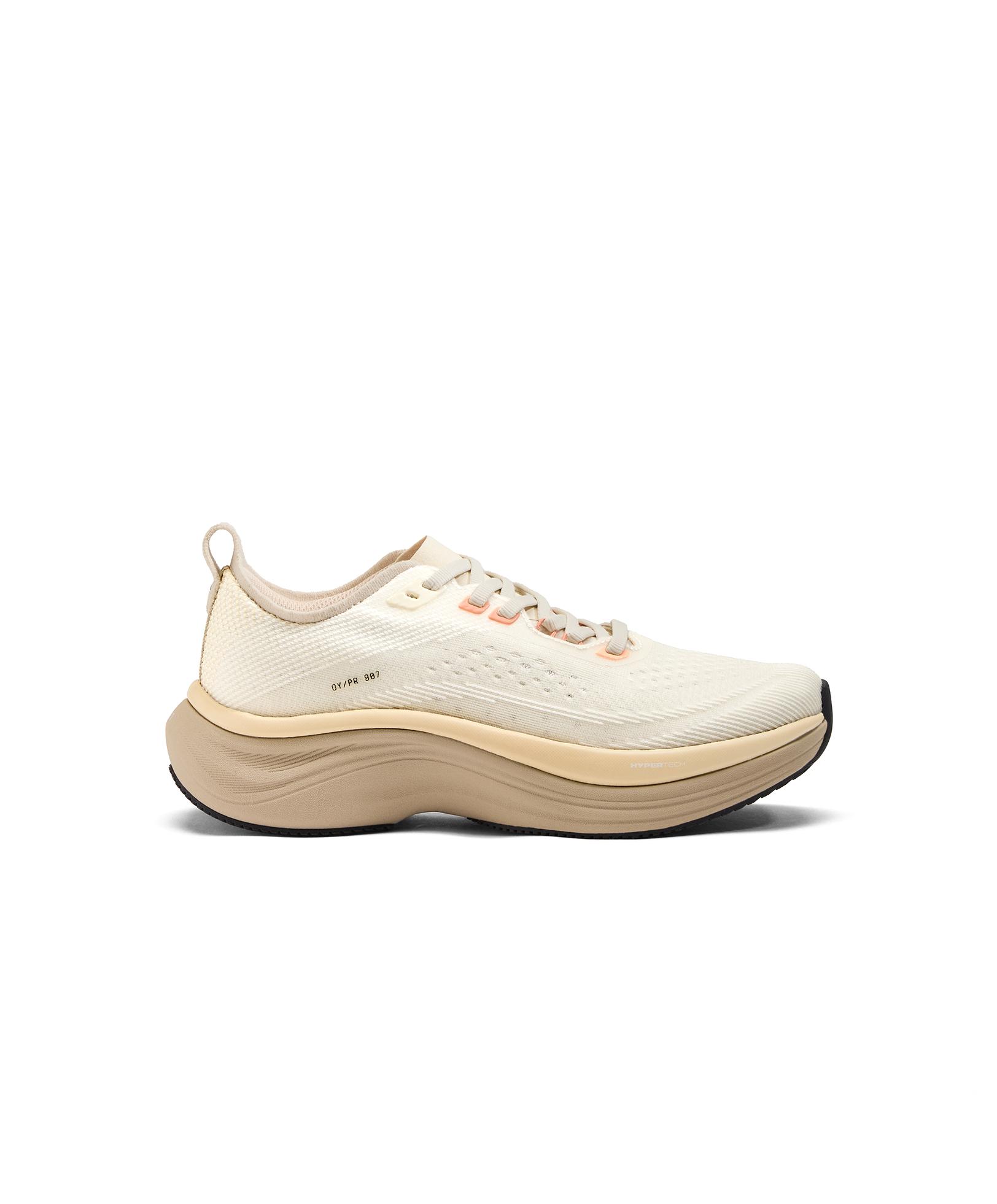 OY/PR 907 Running Trainers — PEACH