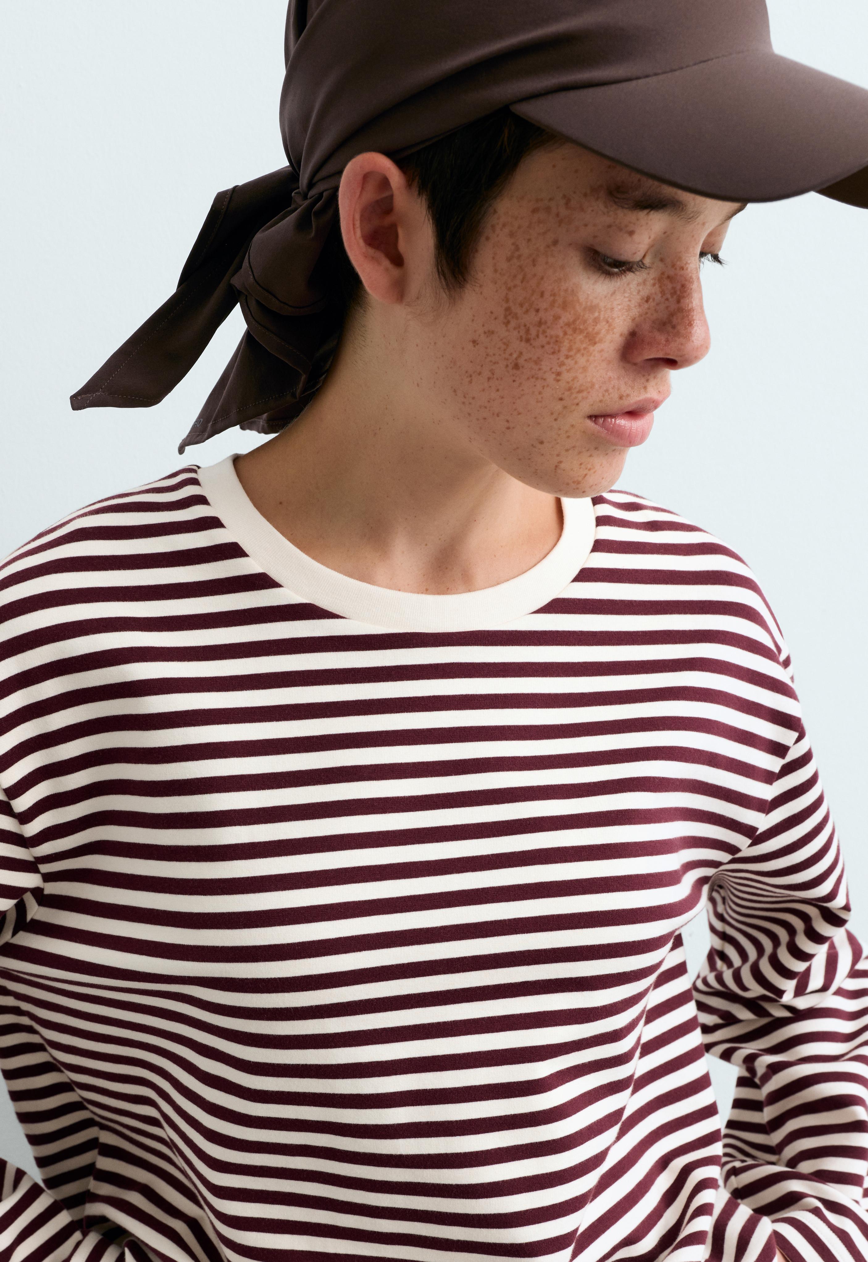 Boxy t-shirt met lange mouwen en strepen