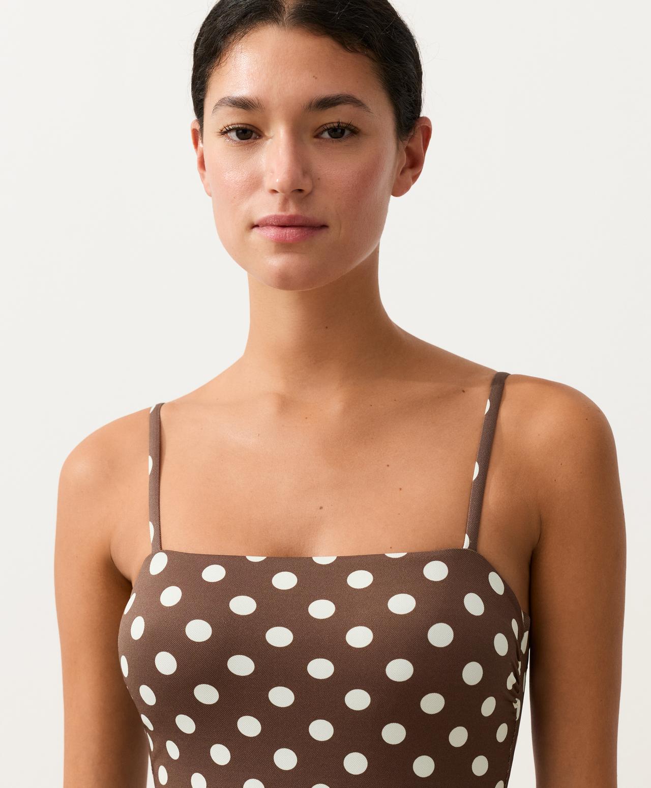 Polka dot piqué bandeau swimsuit — BROWN