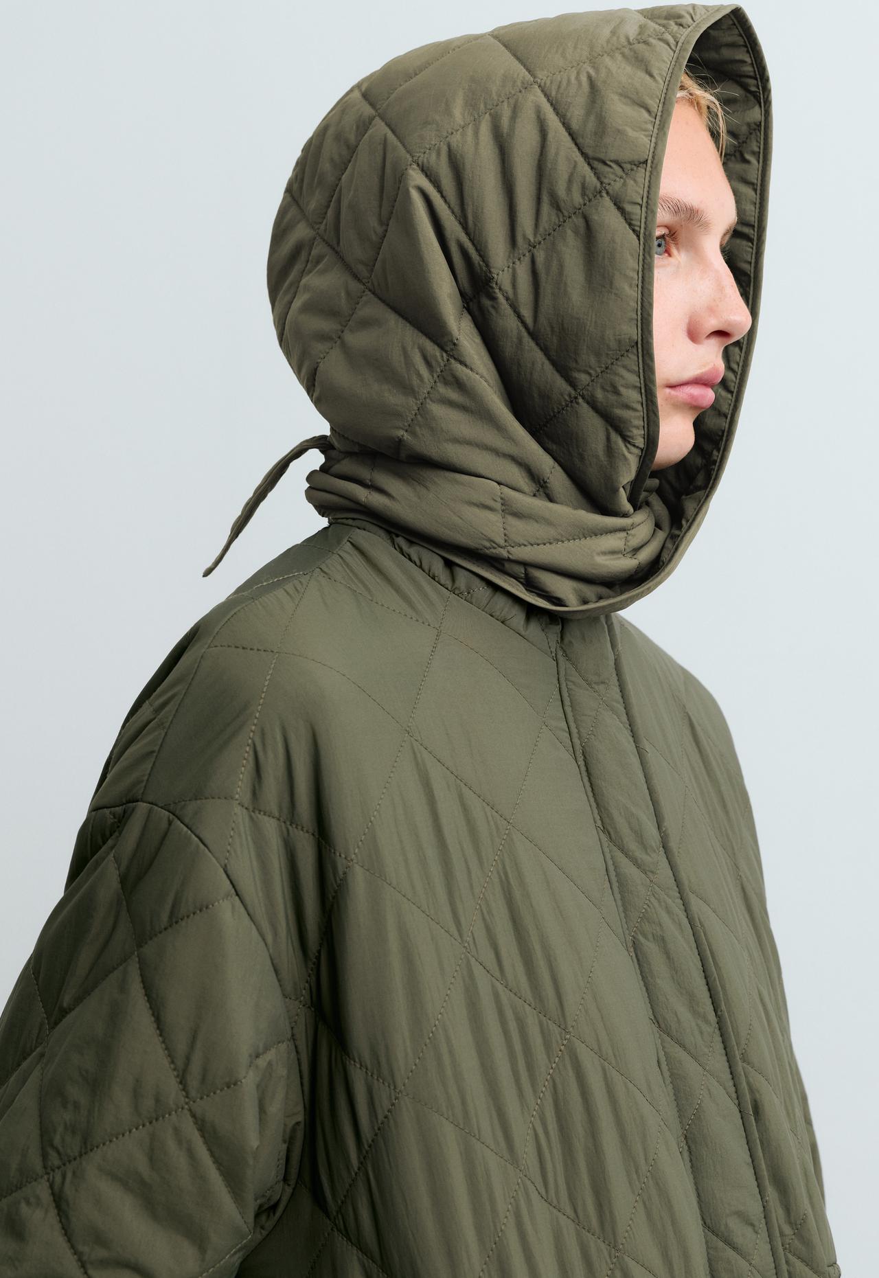 Quilted hood — KHAKI