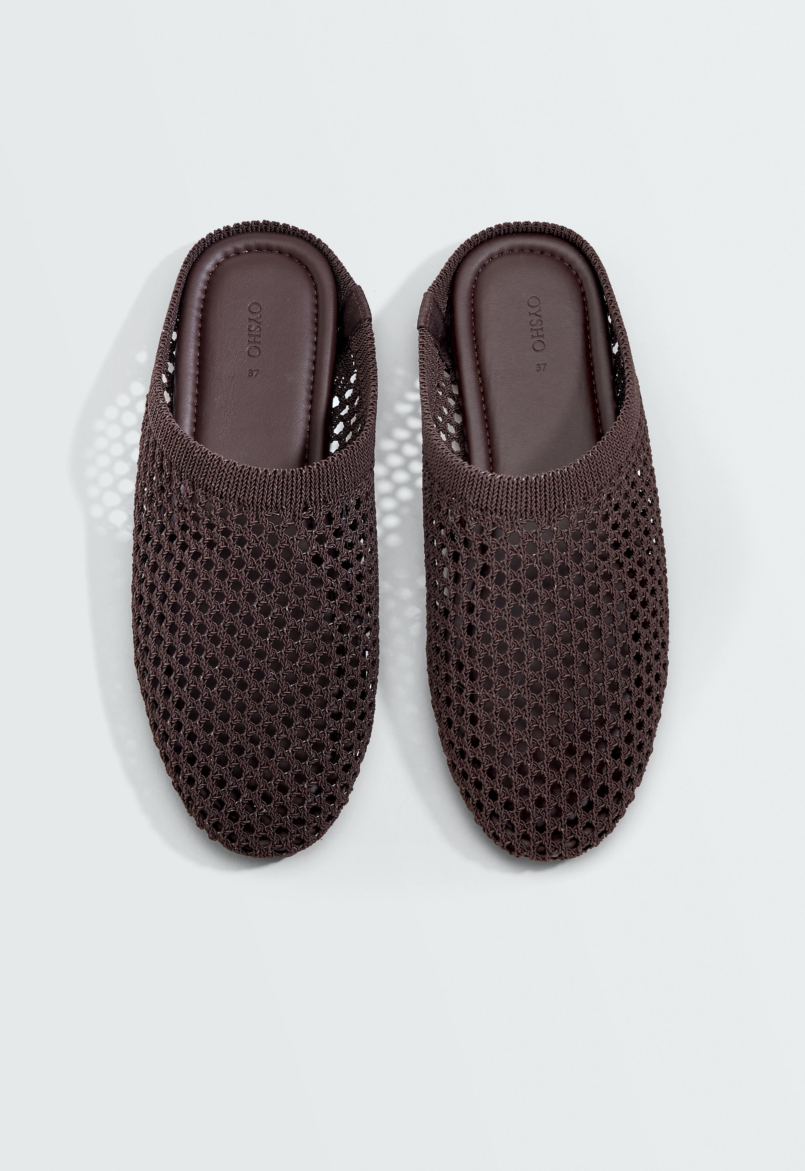 Crochet open-back clogs — BROWN