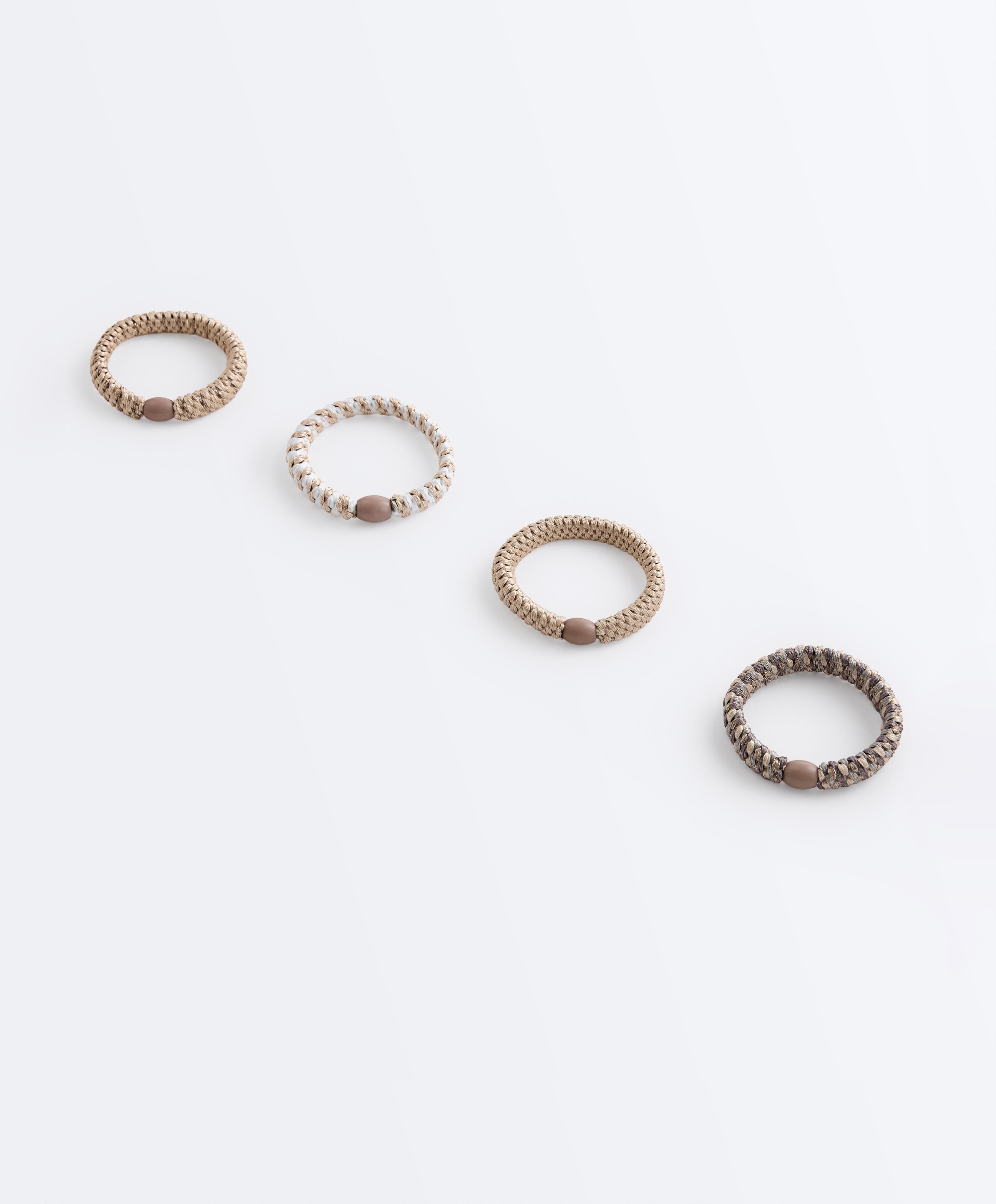 4 braided scrunchies — ECRU