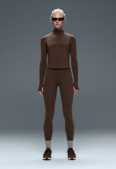 Short light warm technical jacket — DARK REDDISH‑BROWN 4