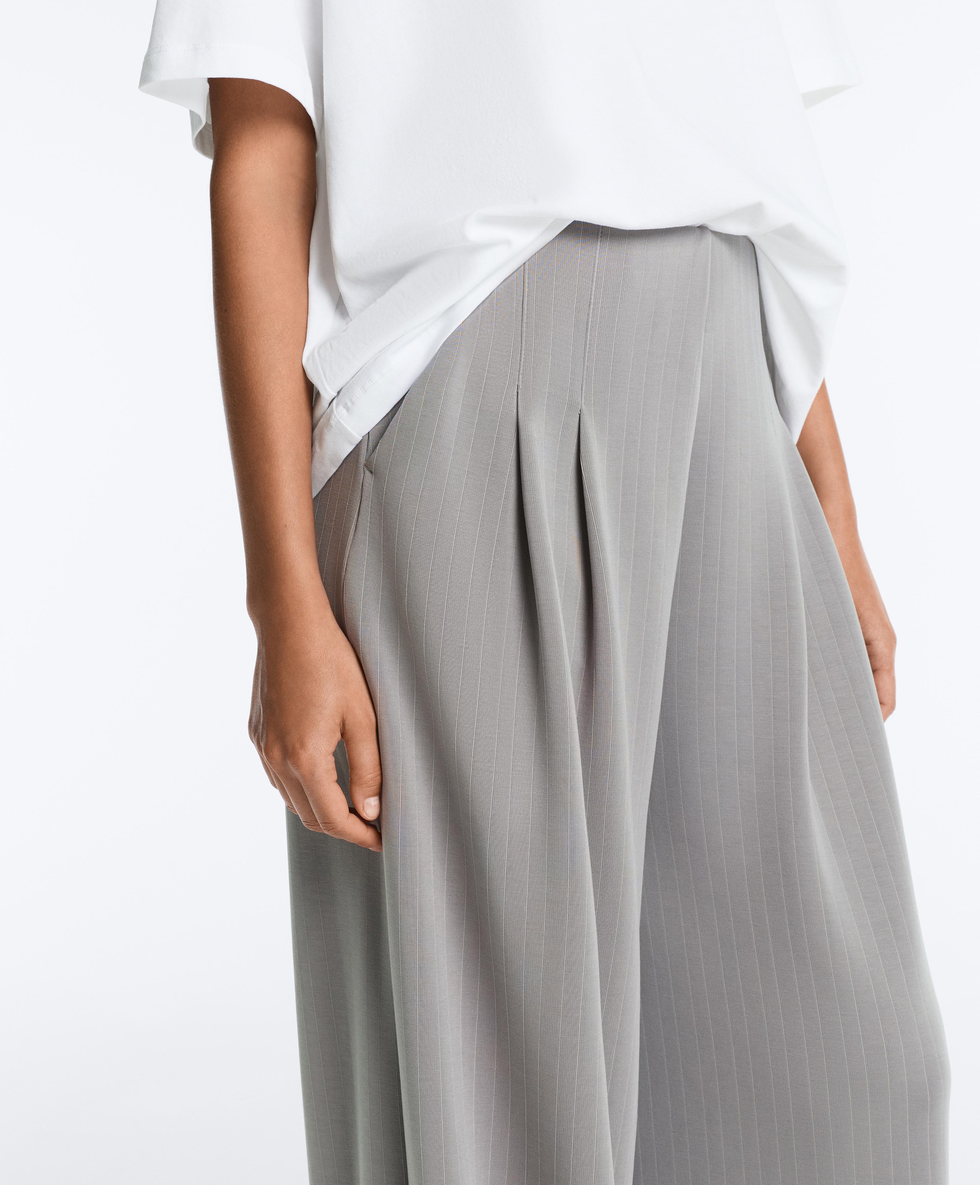 Long pleated trousers with soft touch modal — MID GREY