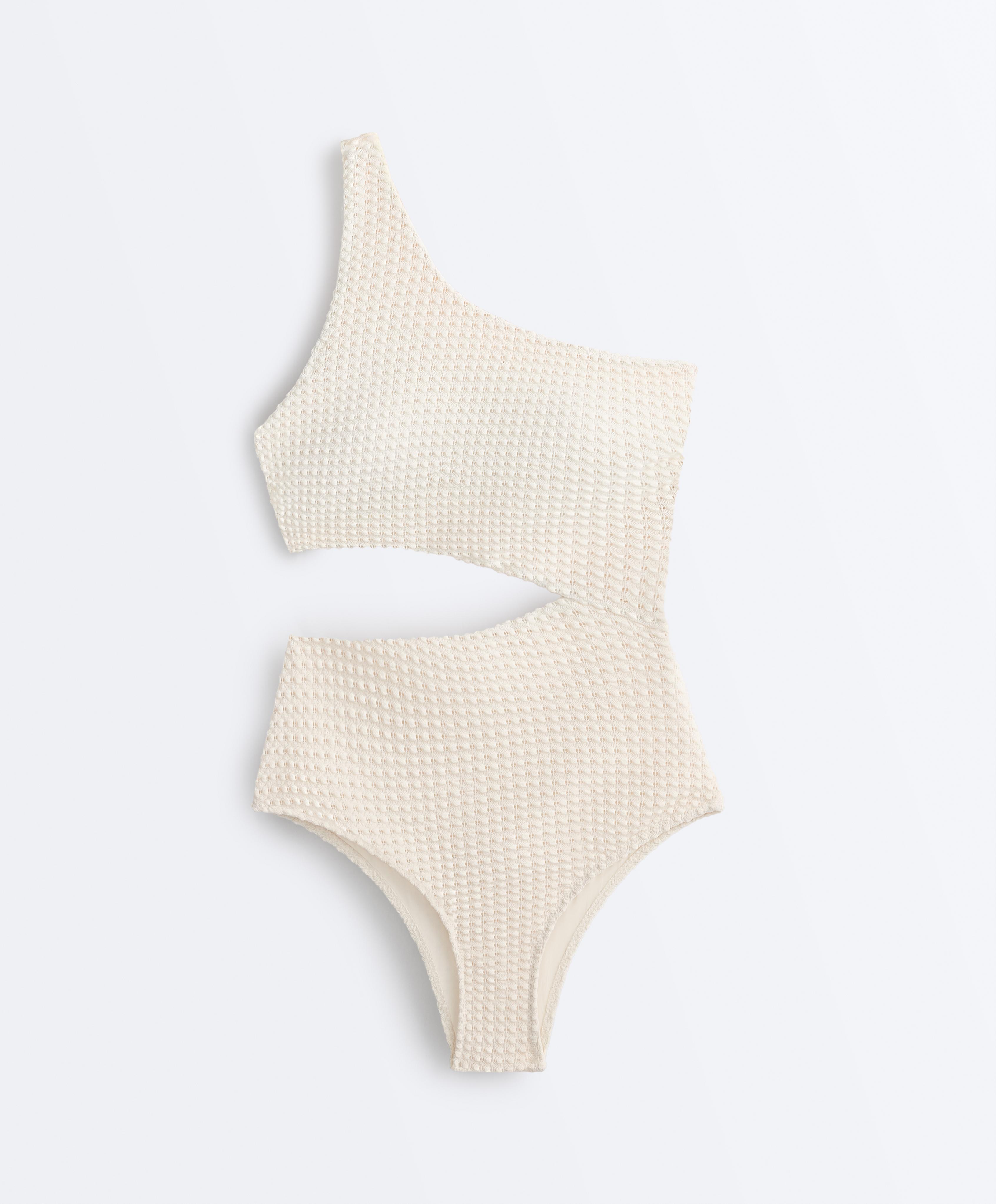 Bubble crochet asymmetric trikini Bubble crochet asymmetric trikini