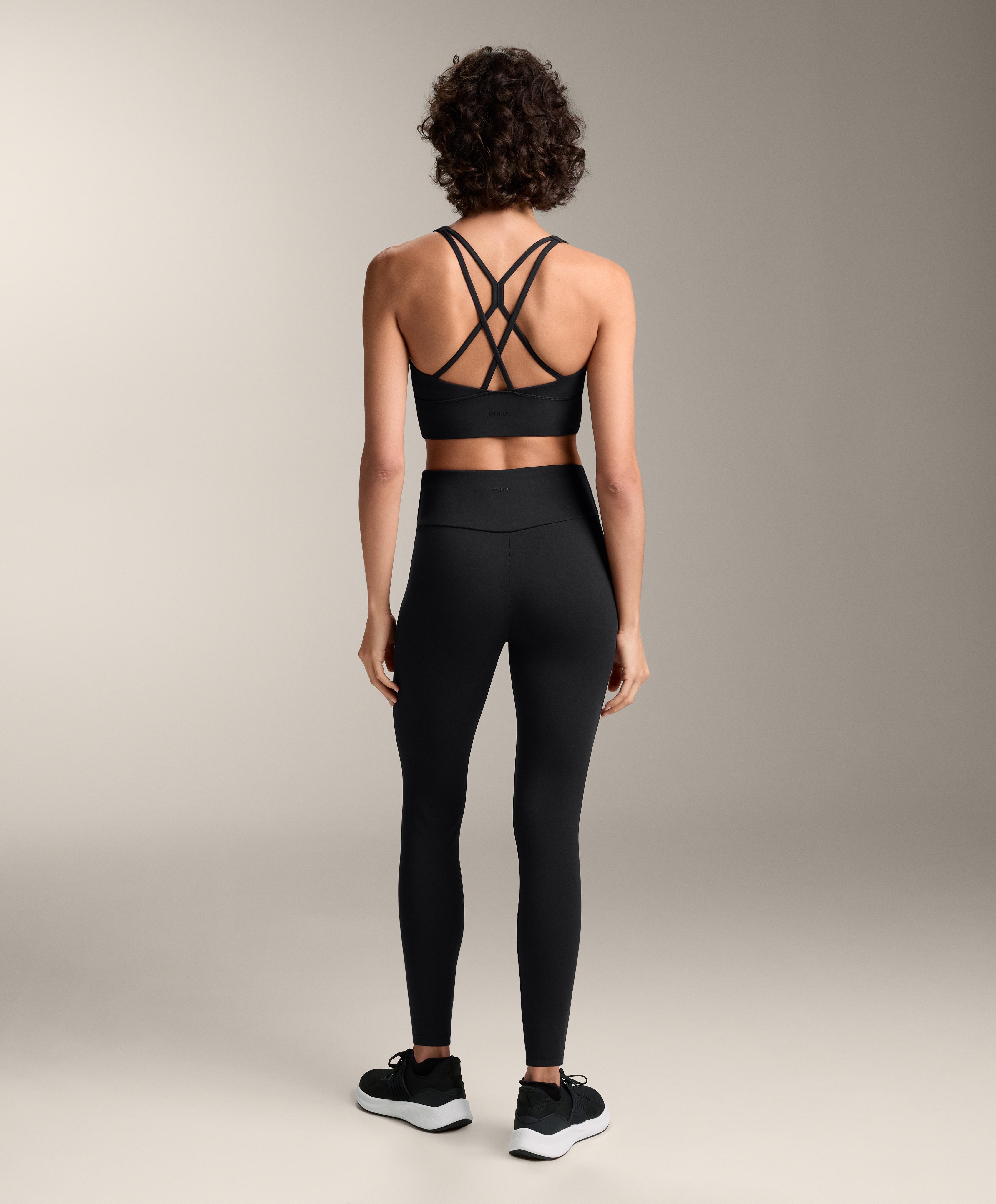 Total Look Comfortlux High Rise in Schwarz mit BH