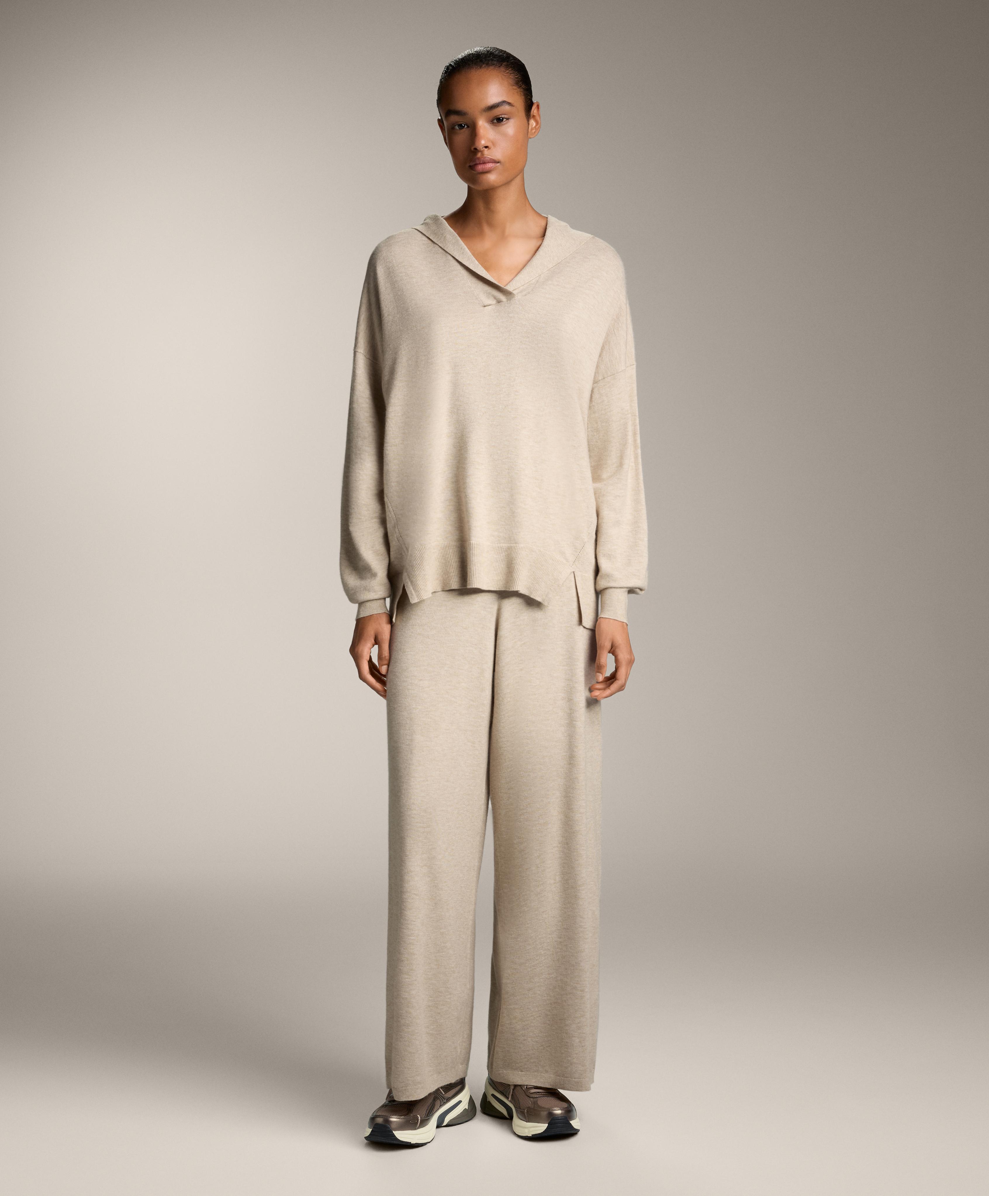 Široke pantalone od pletene tkanine - Sniženje