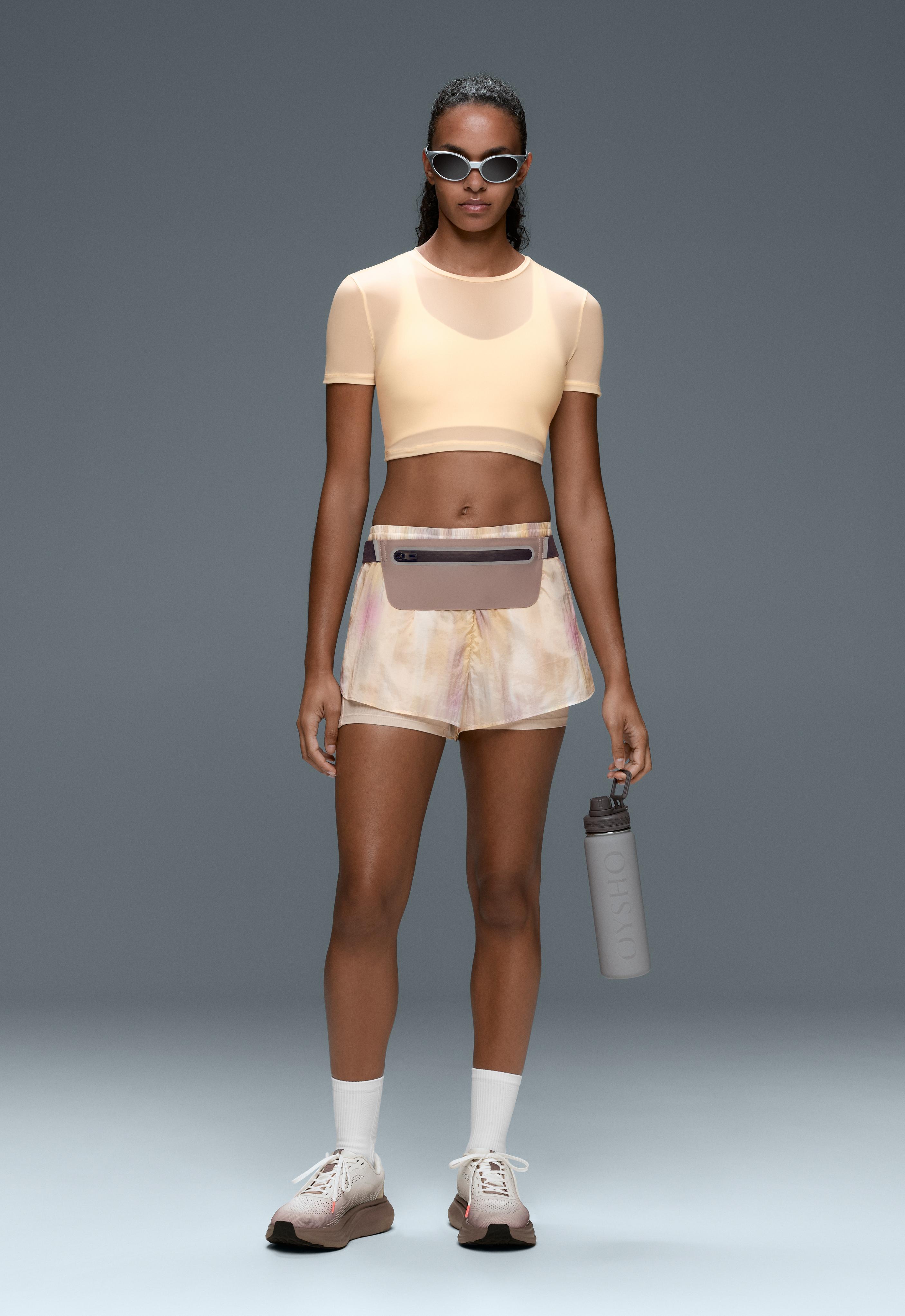 Short-sleeved sheer tank top — VANILLA