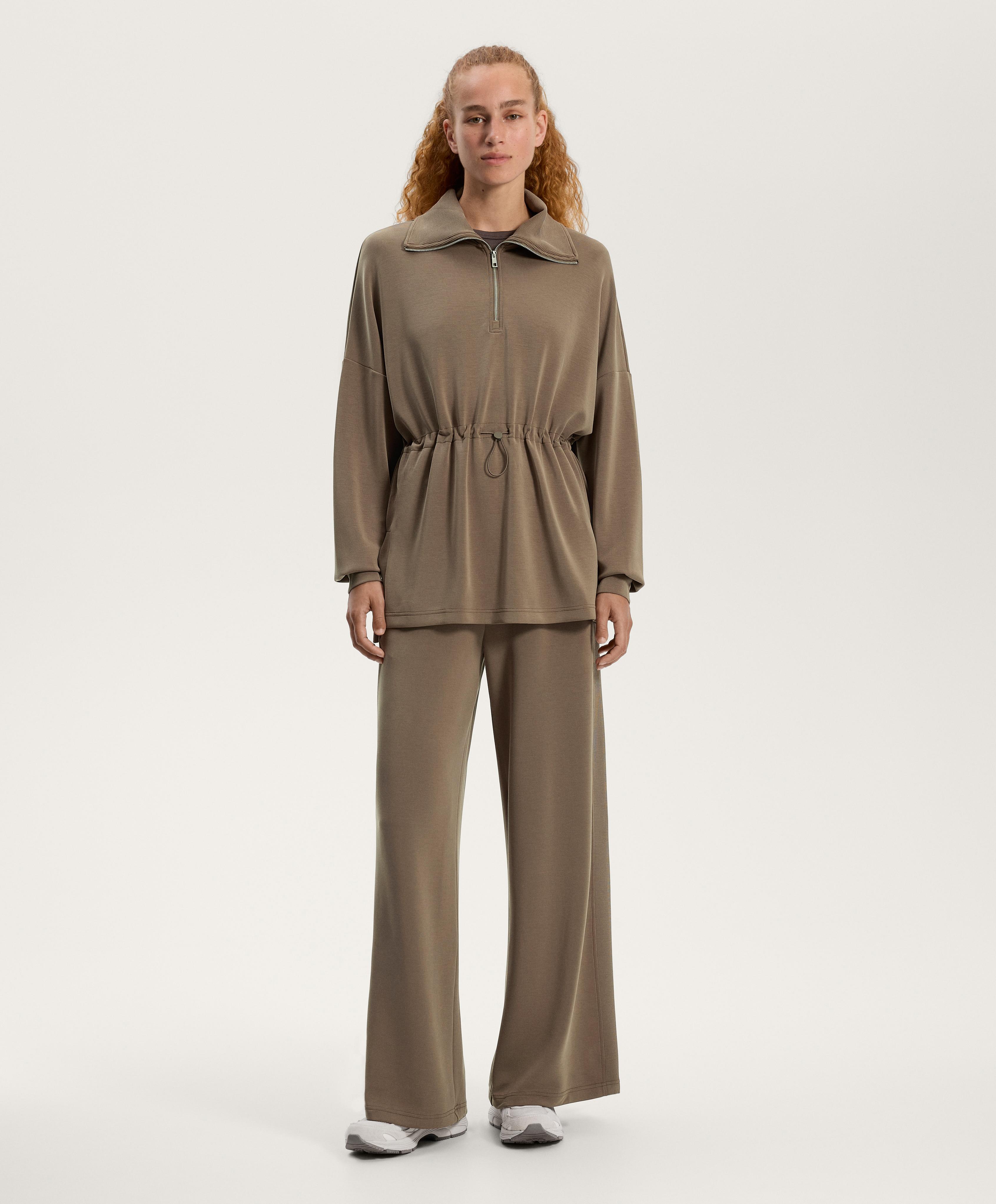 Total look recto rib lateral con modal beige