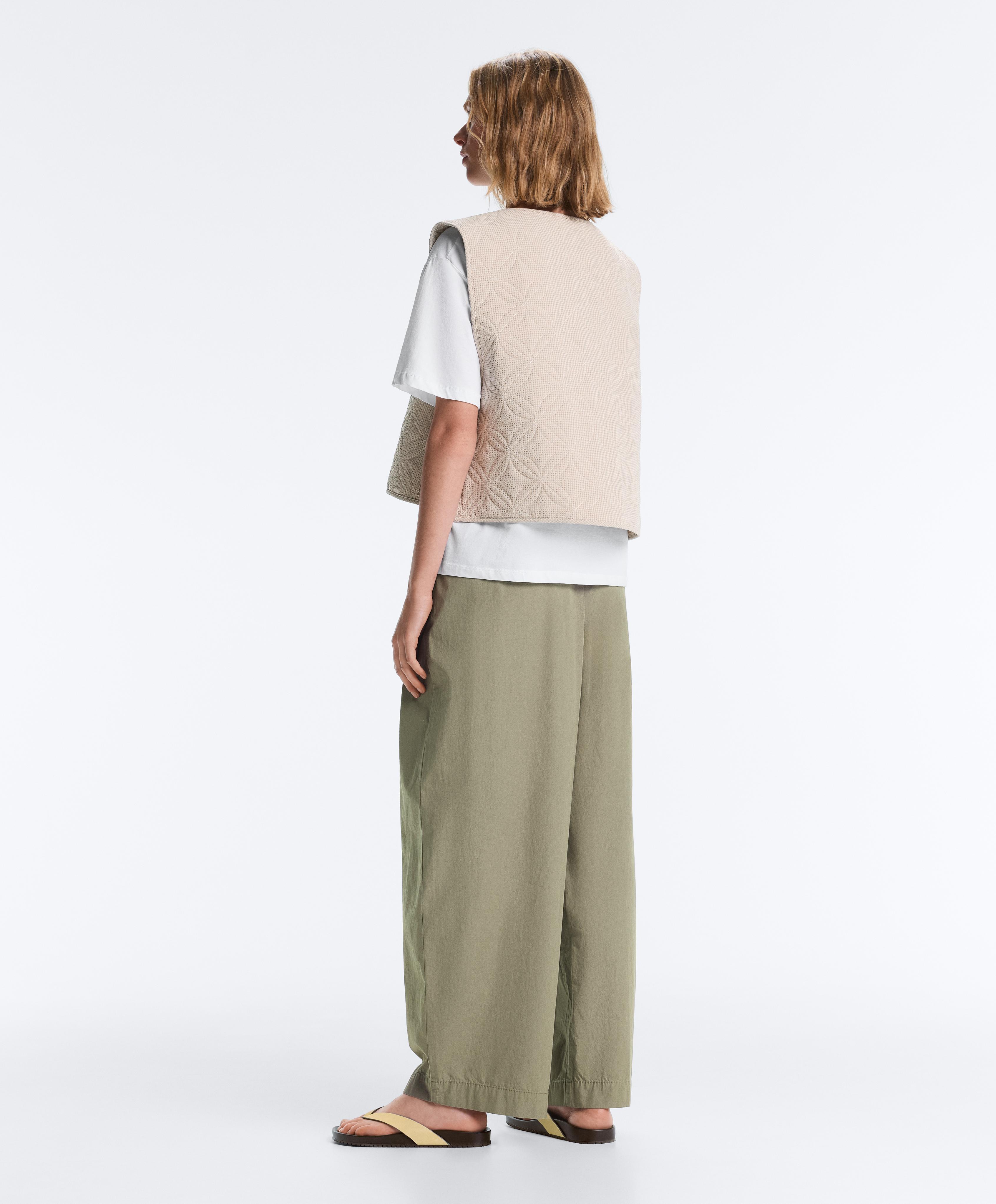 Floral gingham quilted gilet — BEIGE