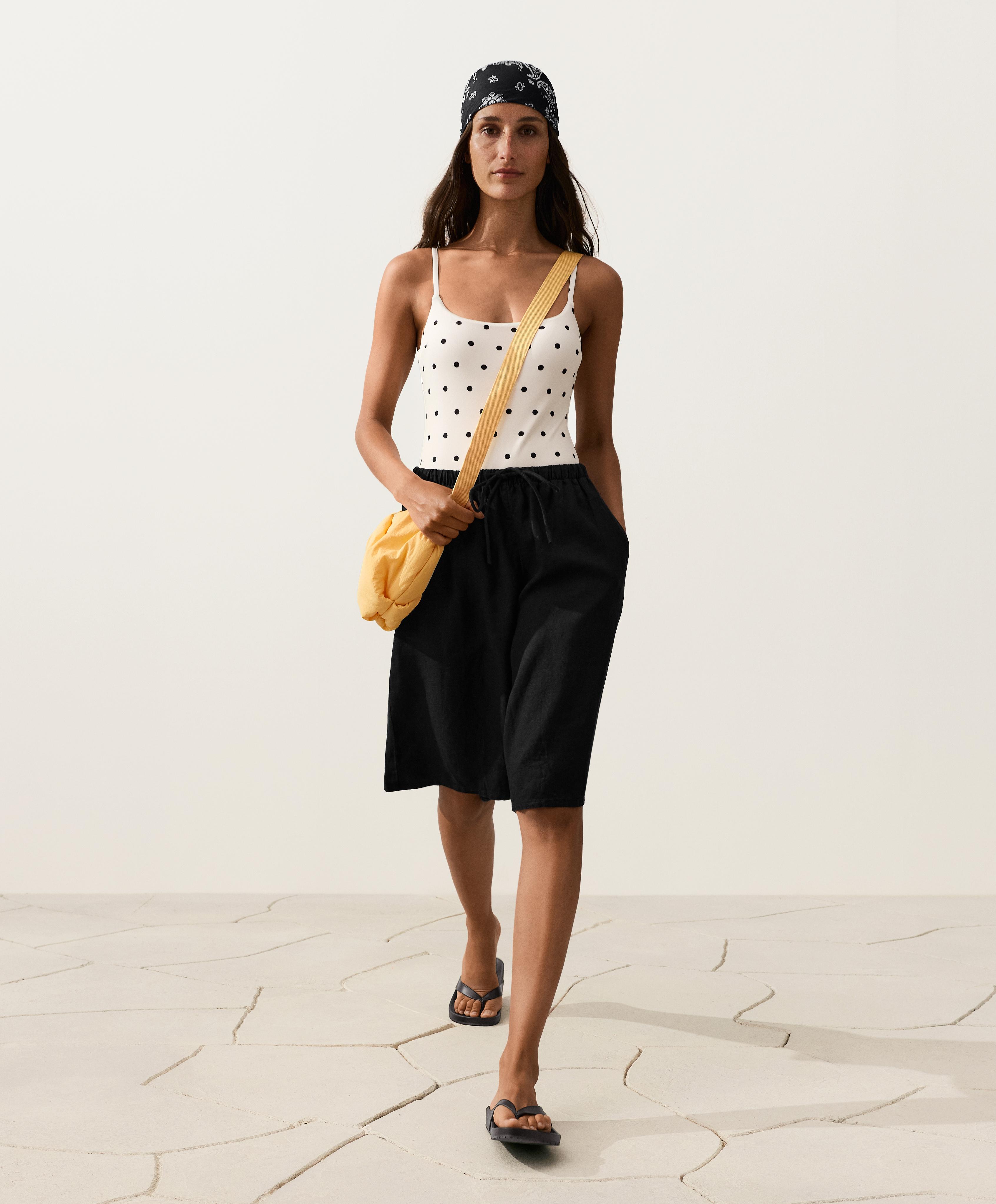100% linen midi Bermuda shorts — BLACK
