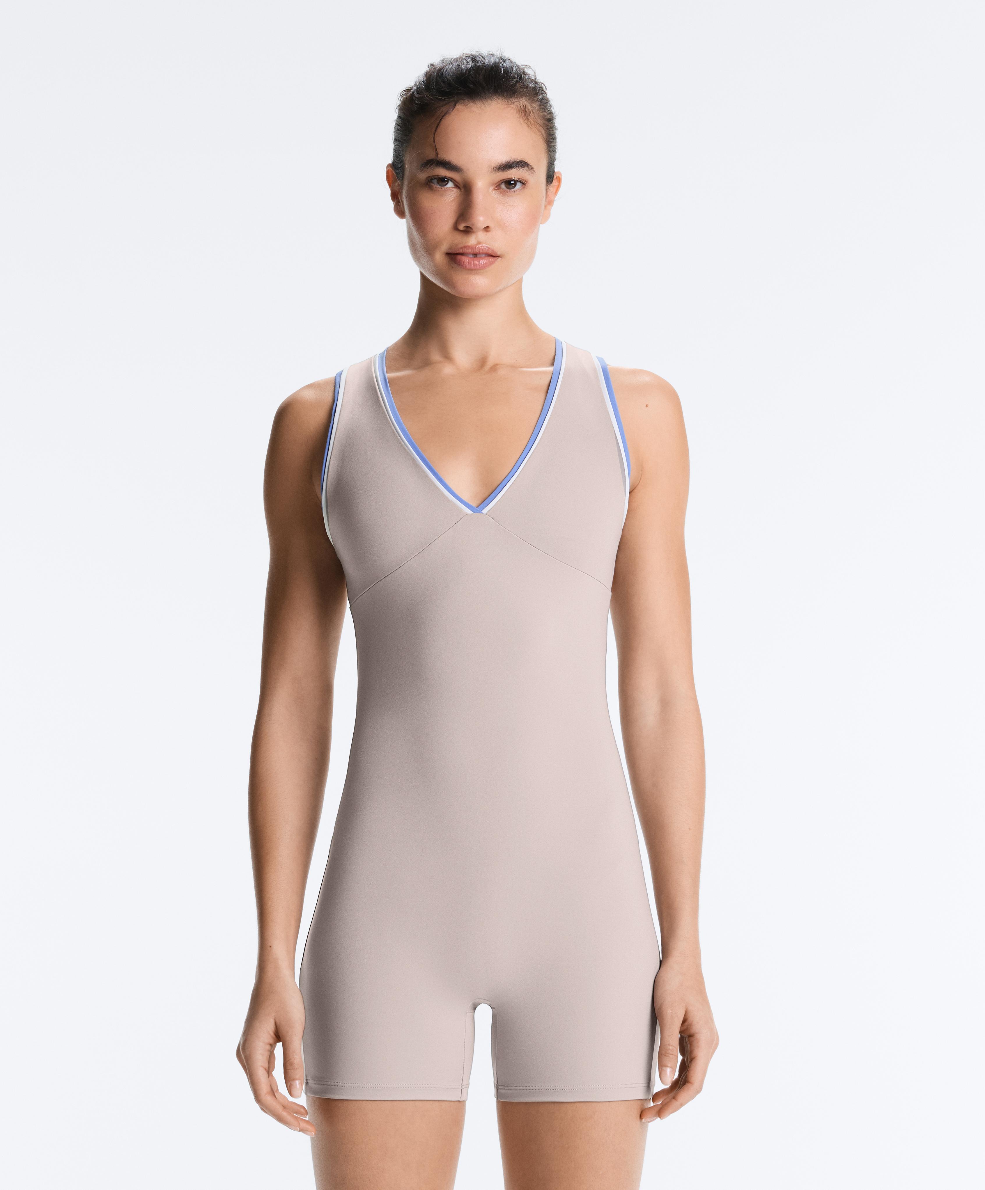 Contrast Compressive short jumpsuit — PINK-MINK