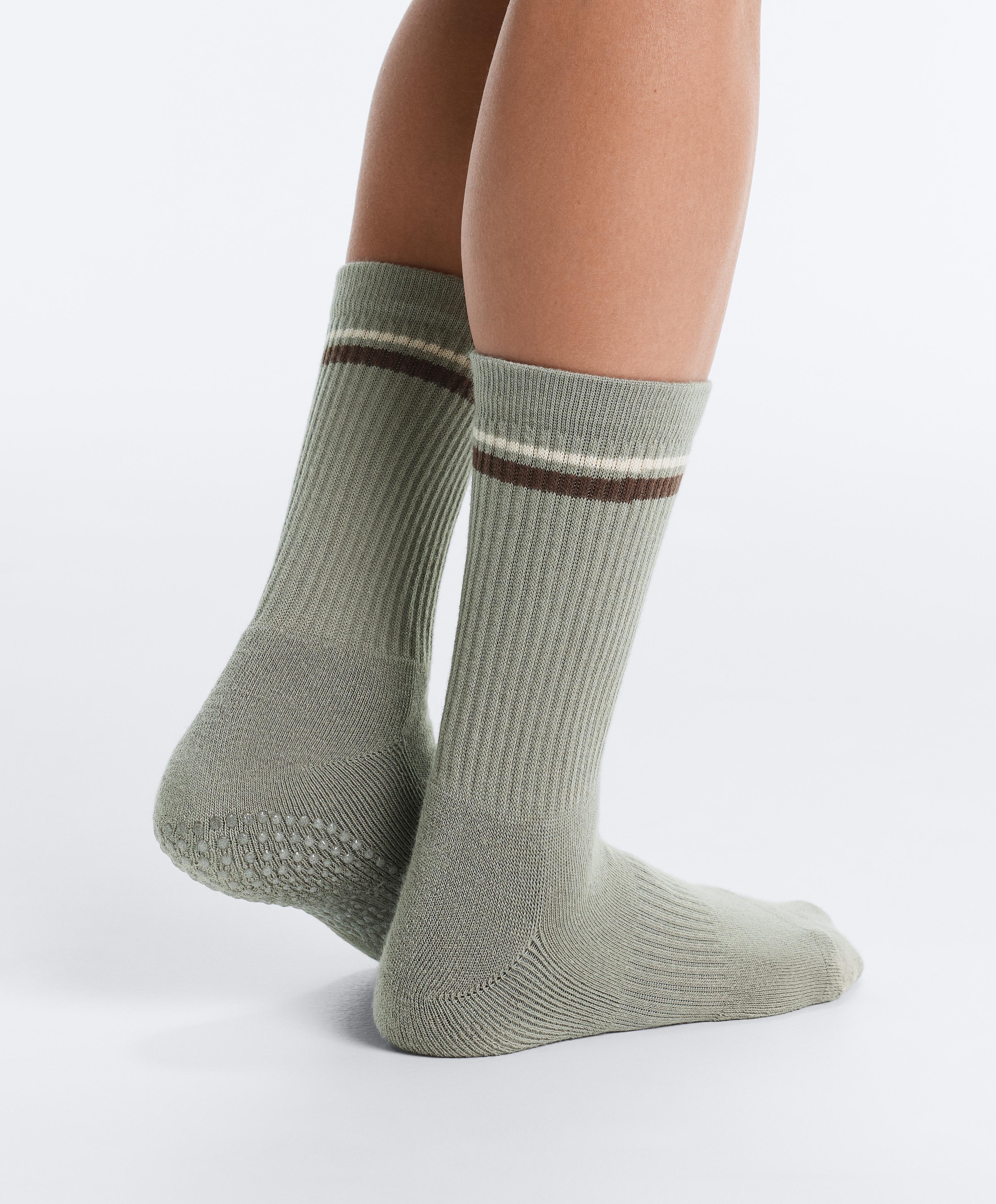 2 pairs of Classic cotton blend yoga and Pilates socks — SOFT AQUA GREEN