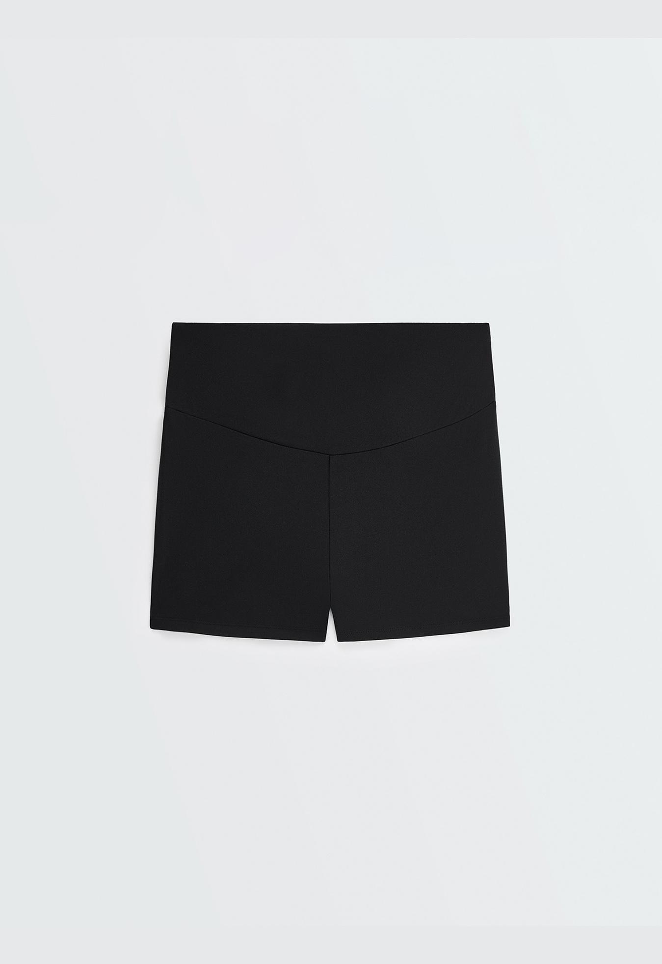 Comfortlux high-rise 5cm hot pants — BLACK
