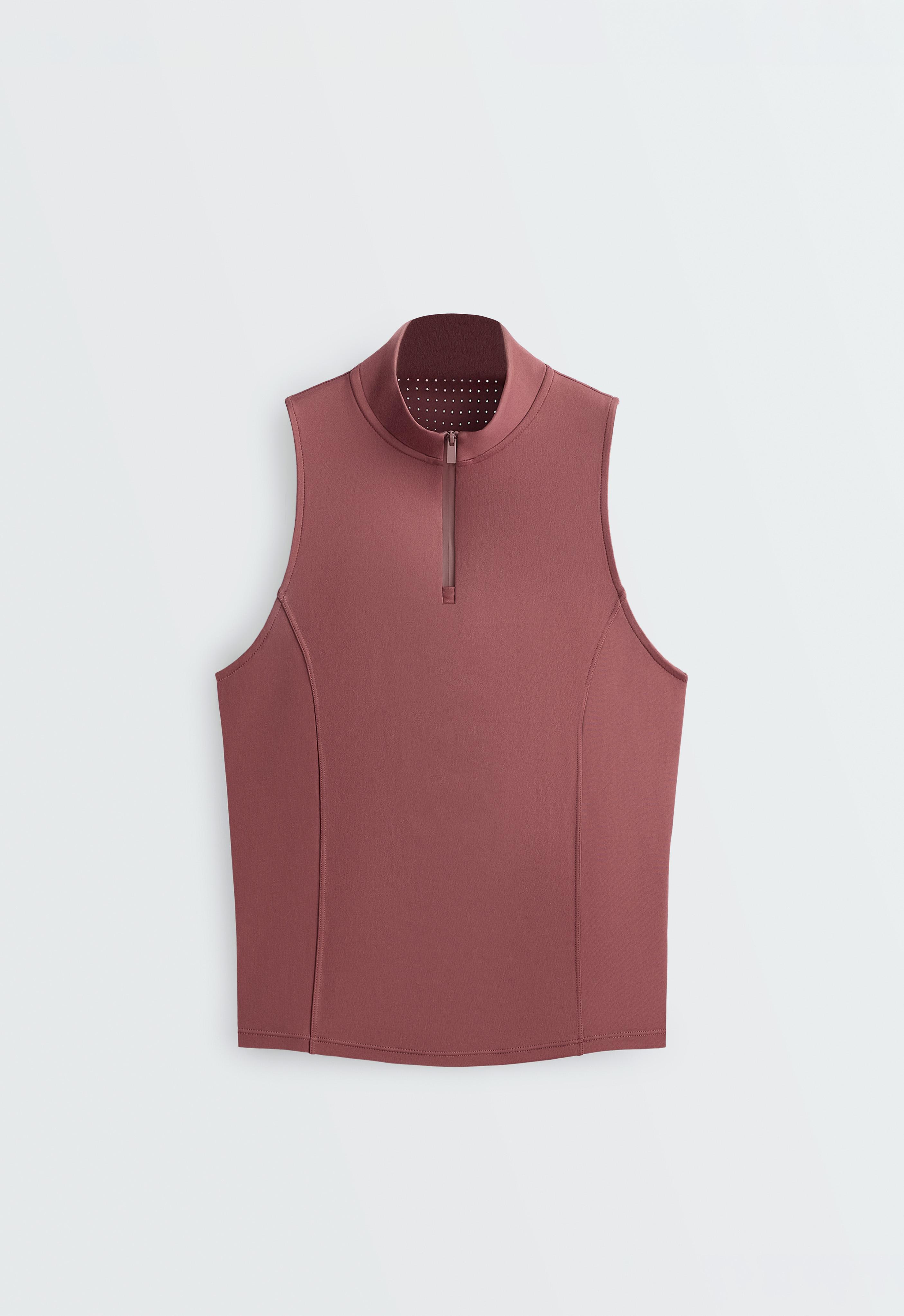 Technical half-zip sleeveless T-shirt — FADED BURGUNDY