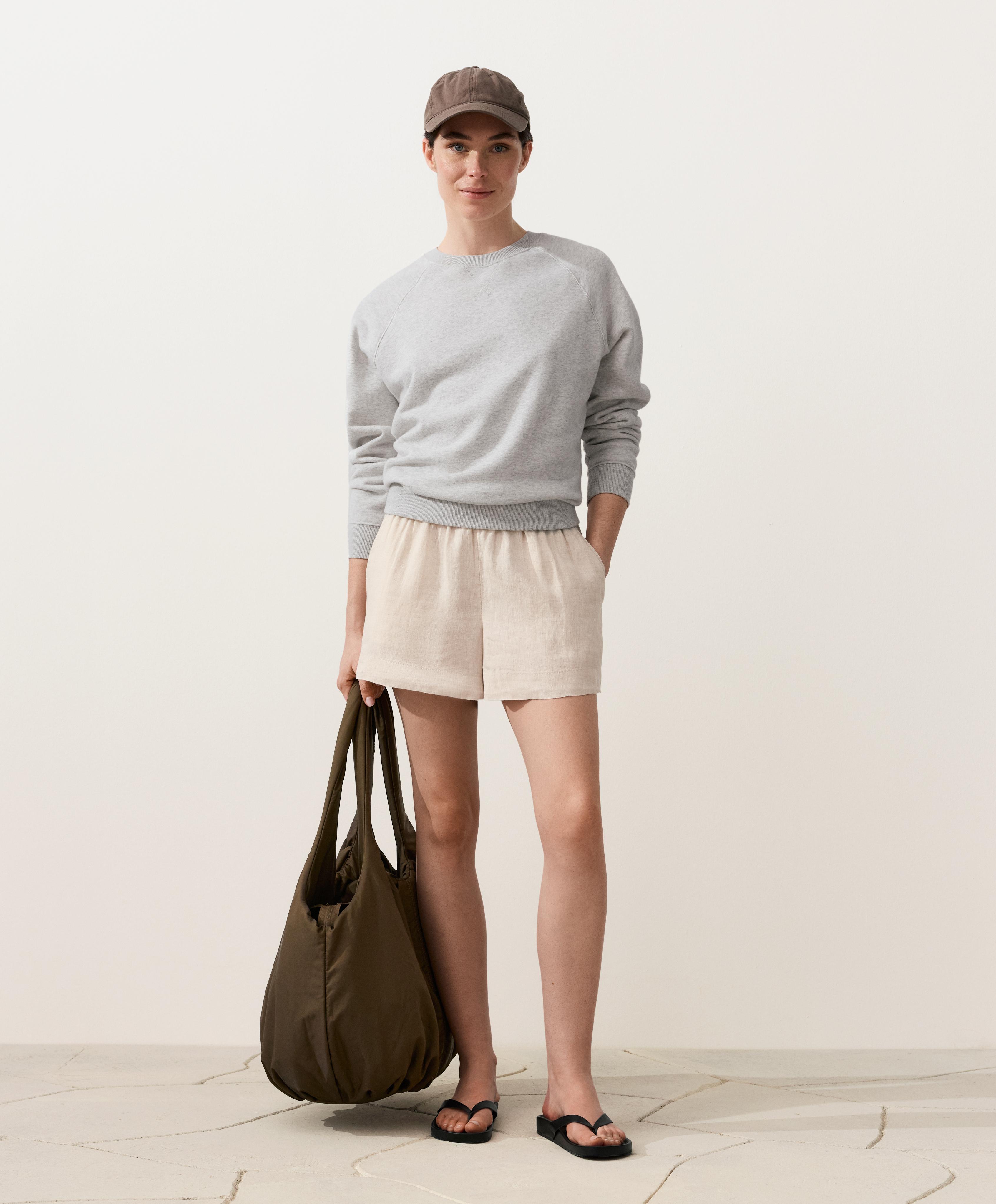 100% linen mid-rise shorts — SAND MELANGE