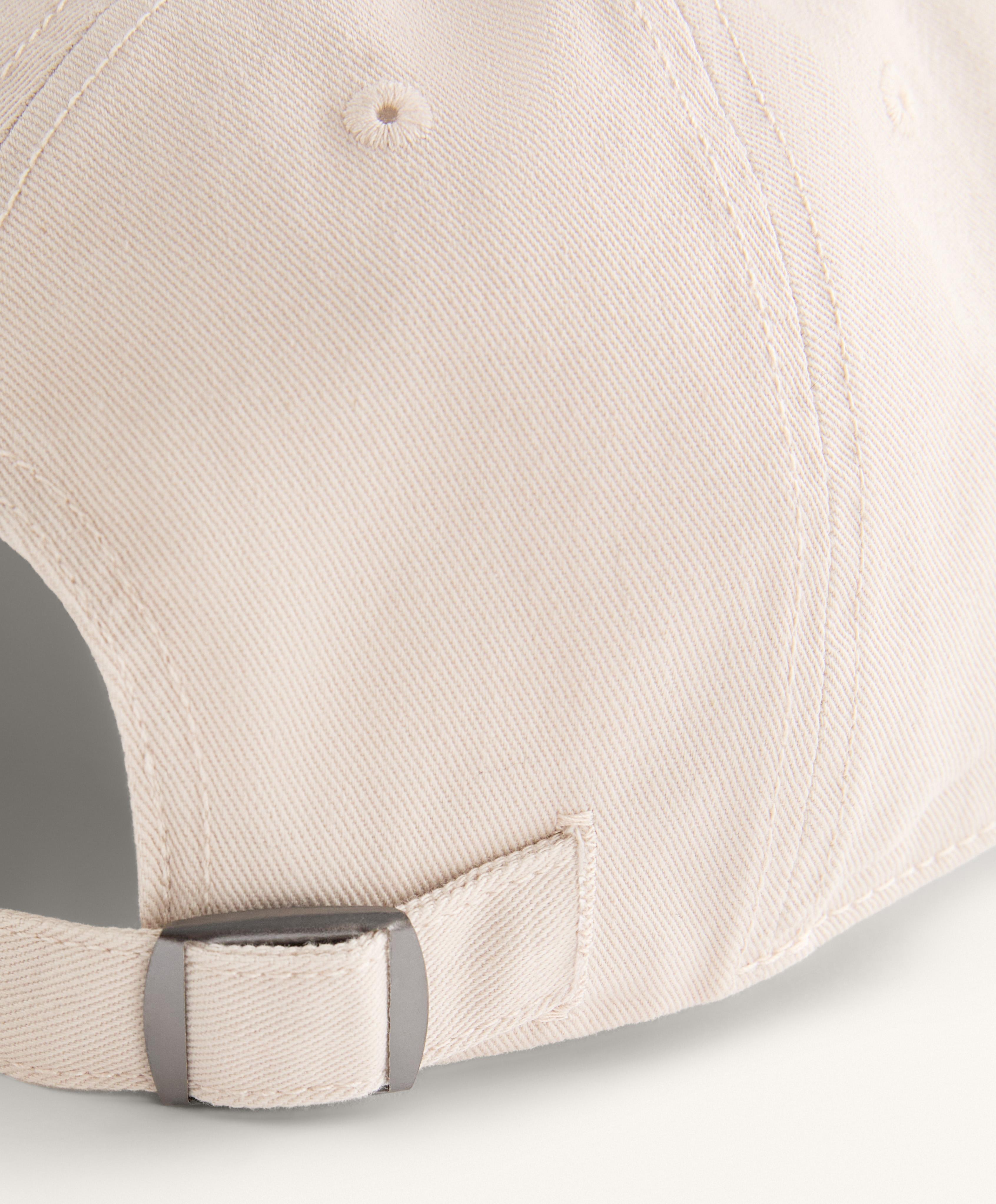 100% cotton cap with washed effect 100% cotton cap with washed effect