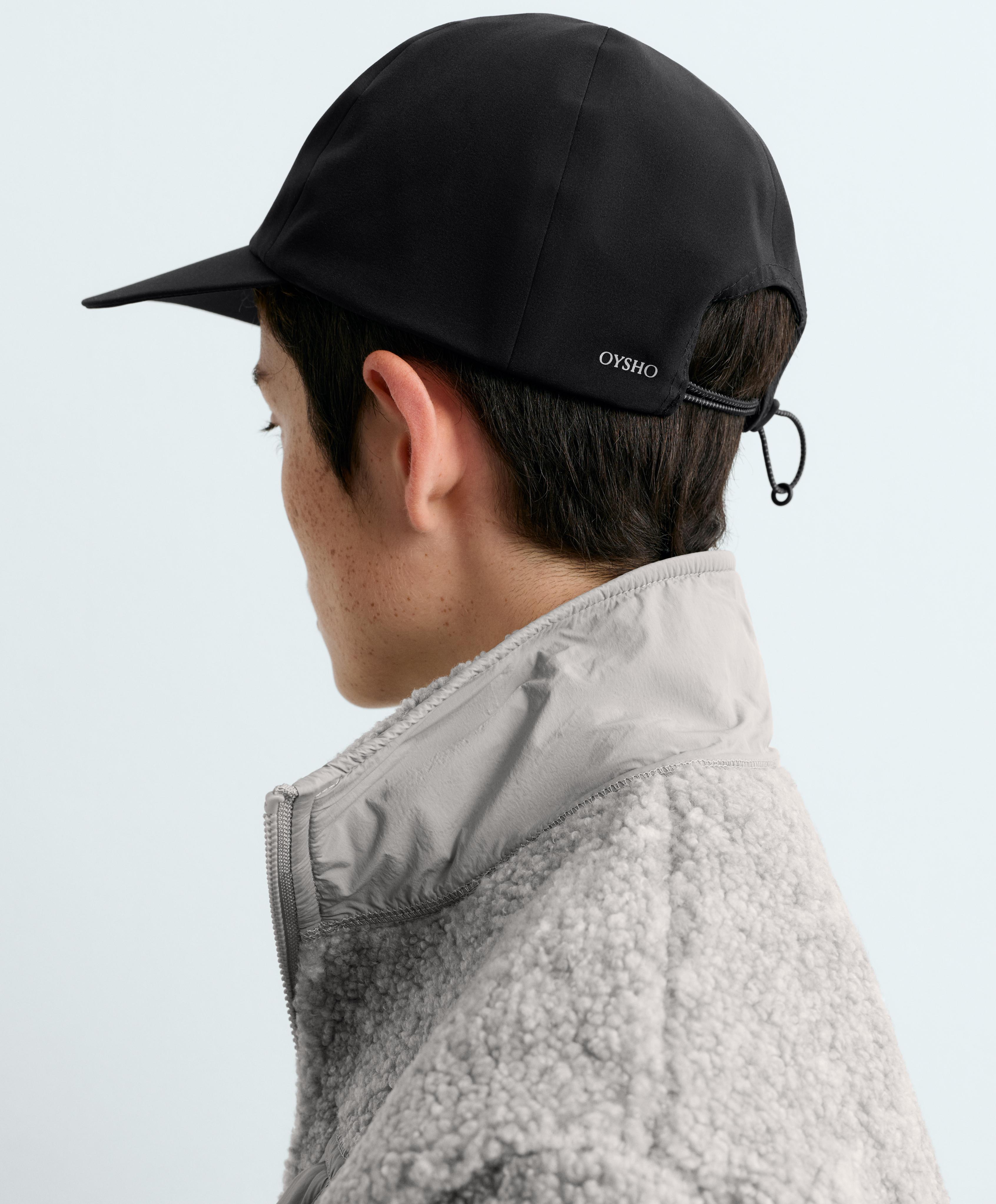 Waterproof cap — BLACK