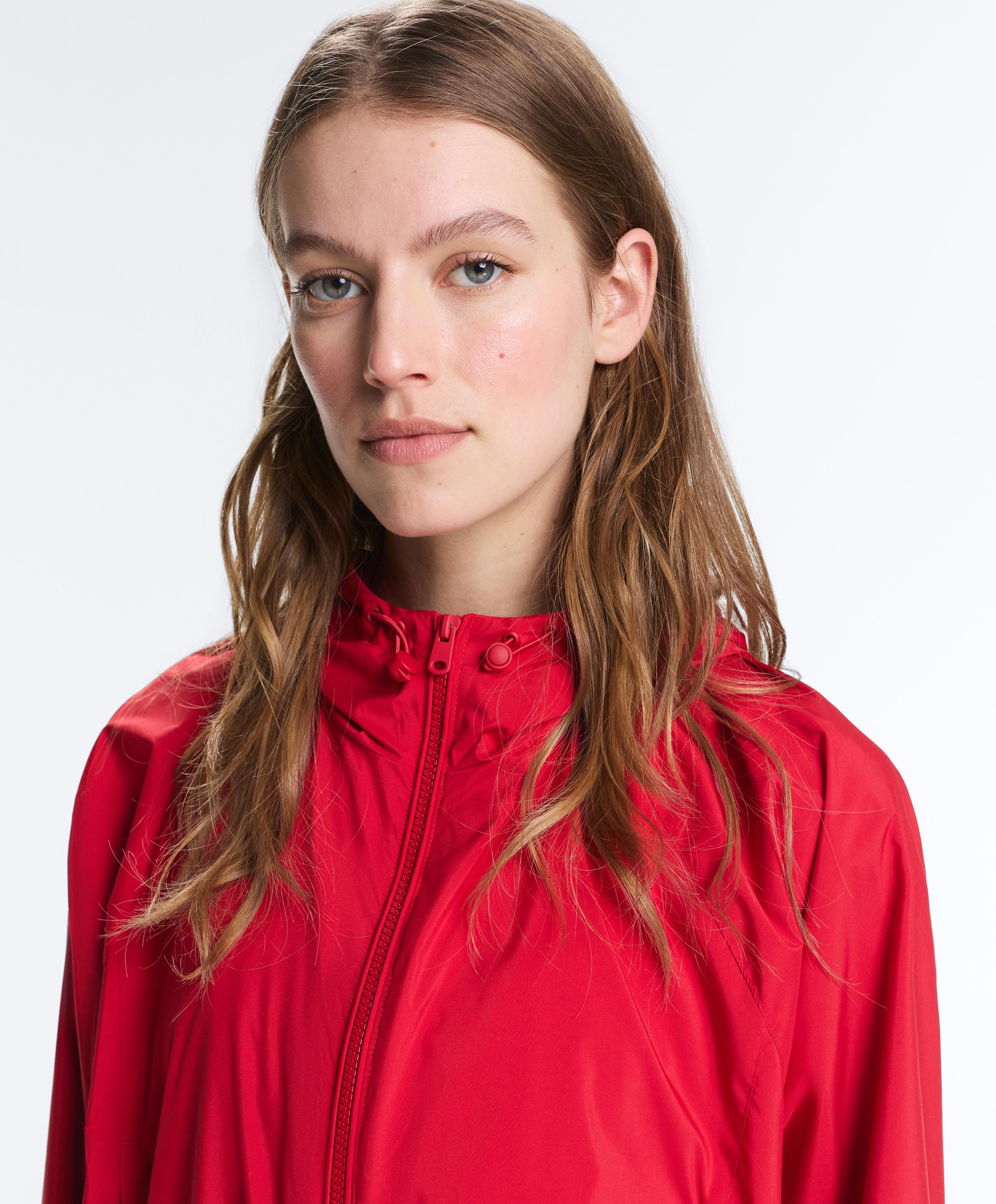 Water-repellent jacket — BRIGHT RED