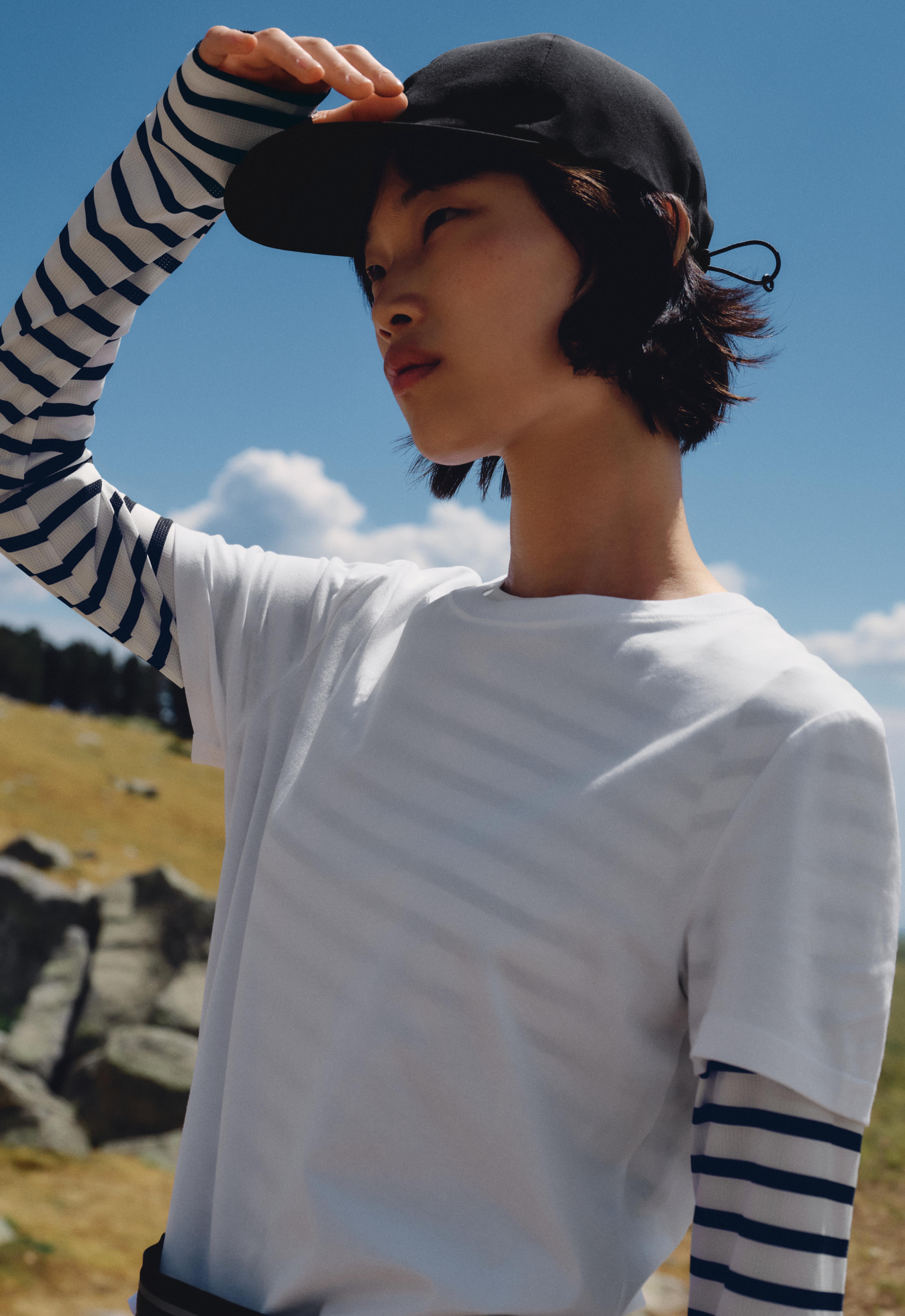Striped long-sleeve technical T-shirt — BLACK