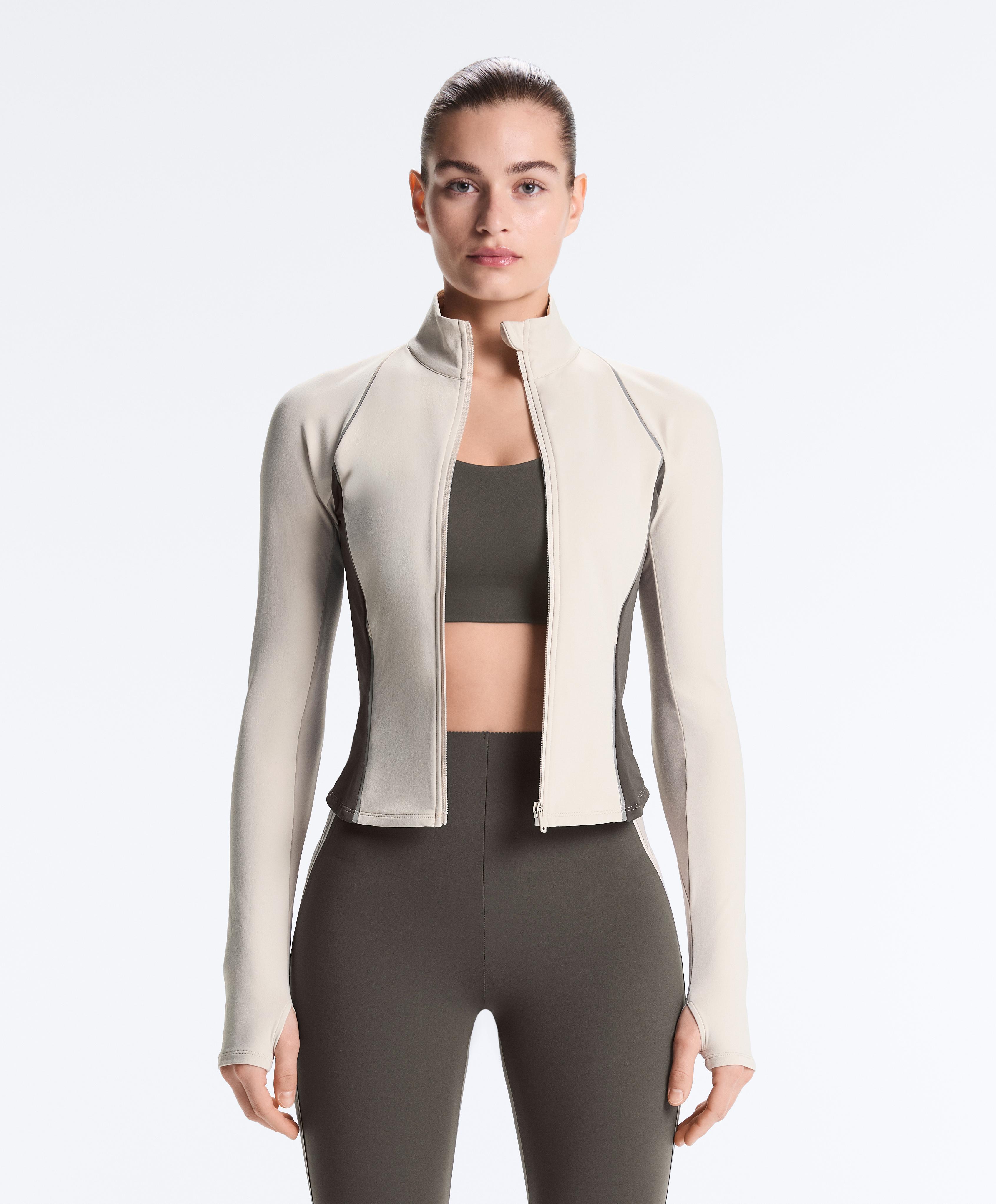 Light warm reflective technical jacket — SAND