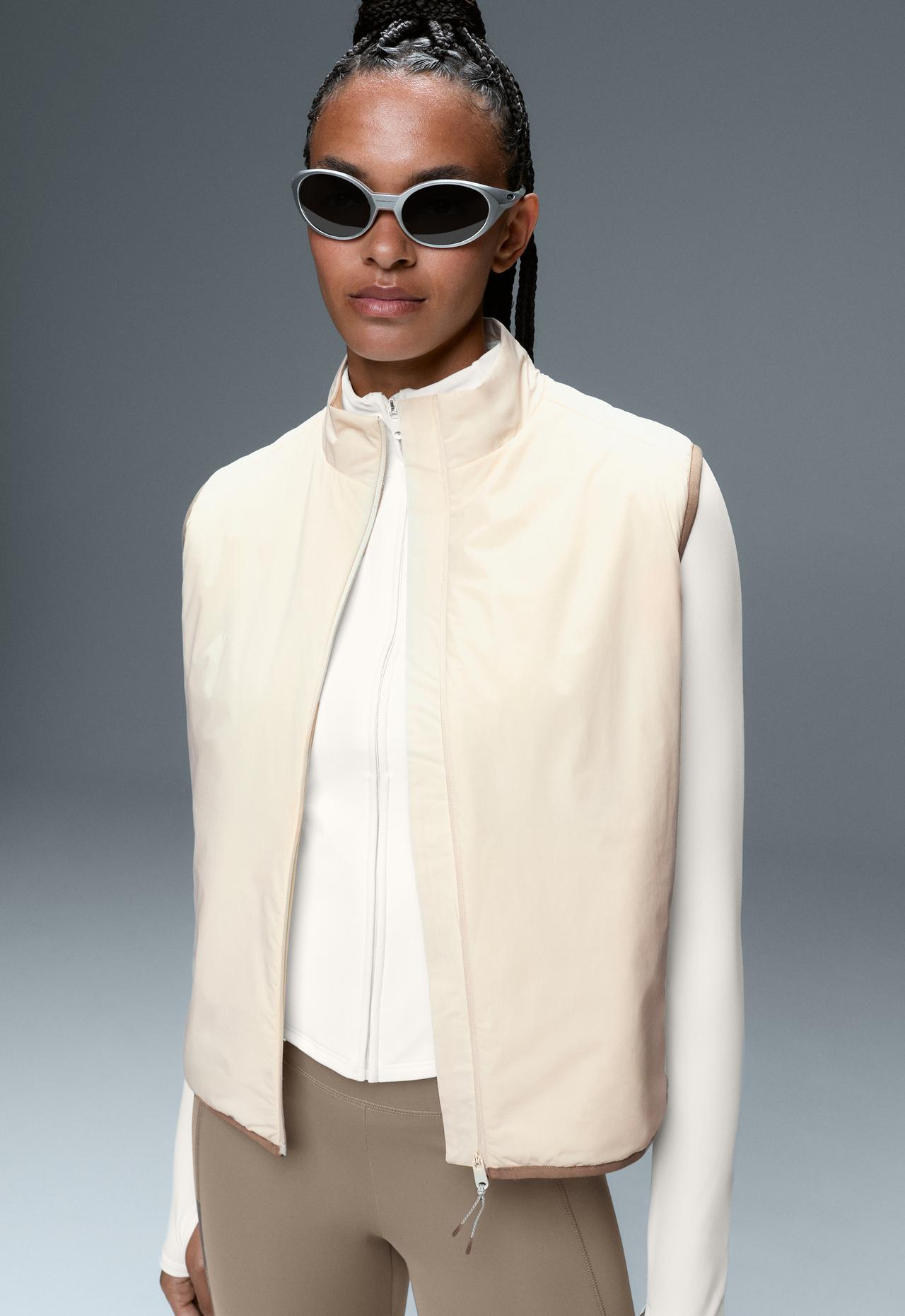 FELLEX® Volcanic technical padded gilet with piping — PALE ECRU