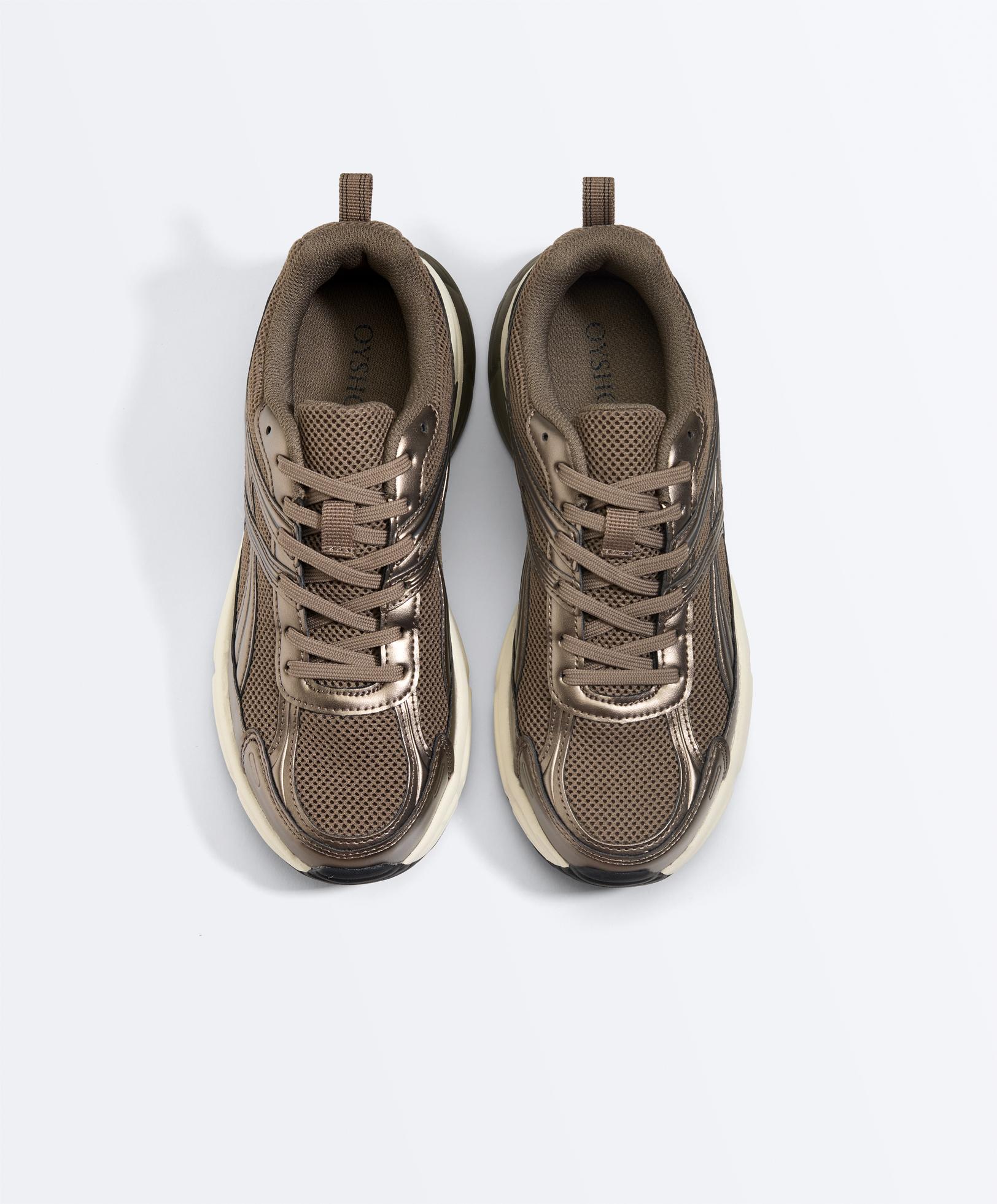 Tenis estilo running