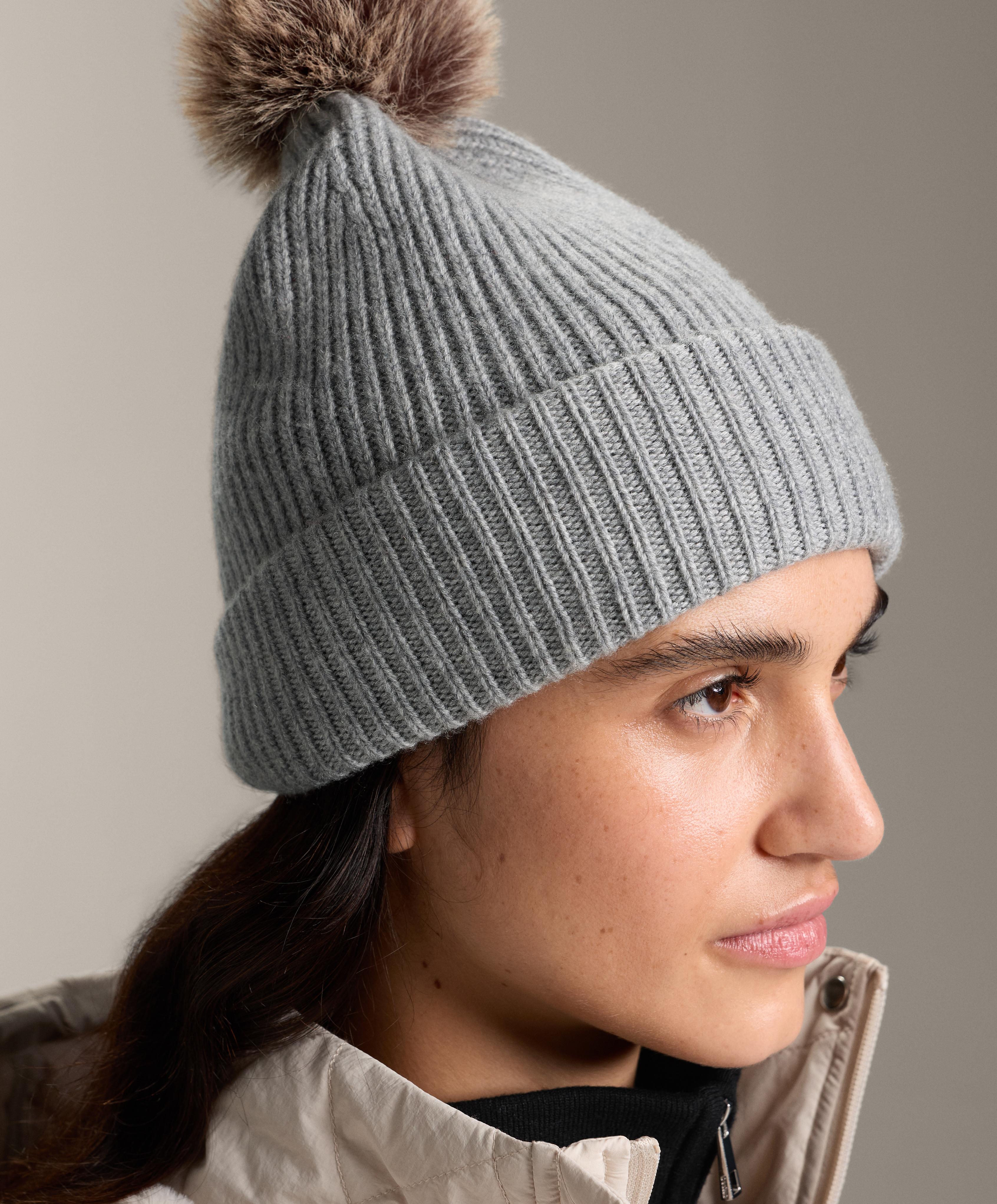 GEBREIDE MUTS MET POMPON EN WOLMIX - Sale GEBREIDE MUTS MET POMPON EN WOLMIX - Sale